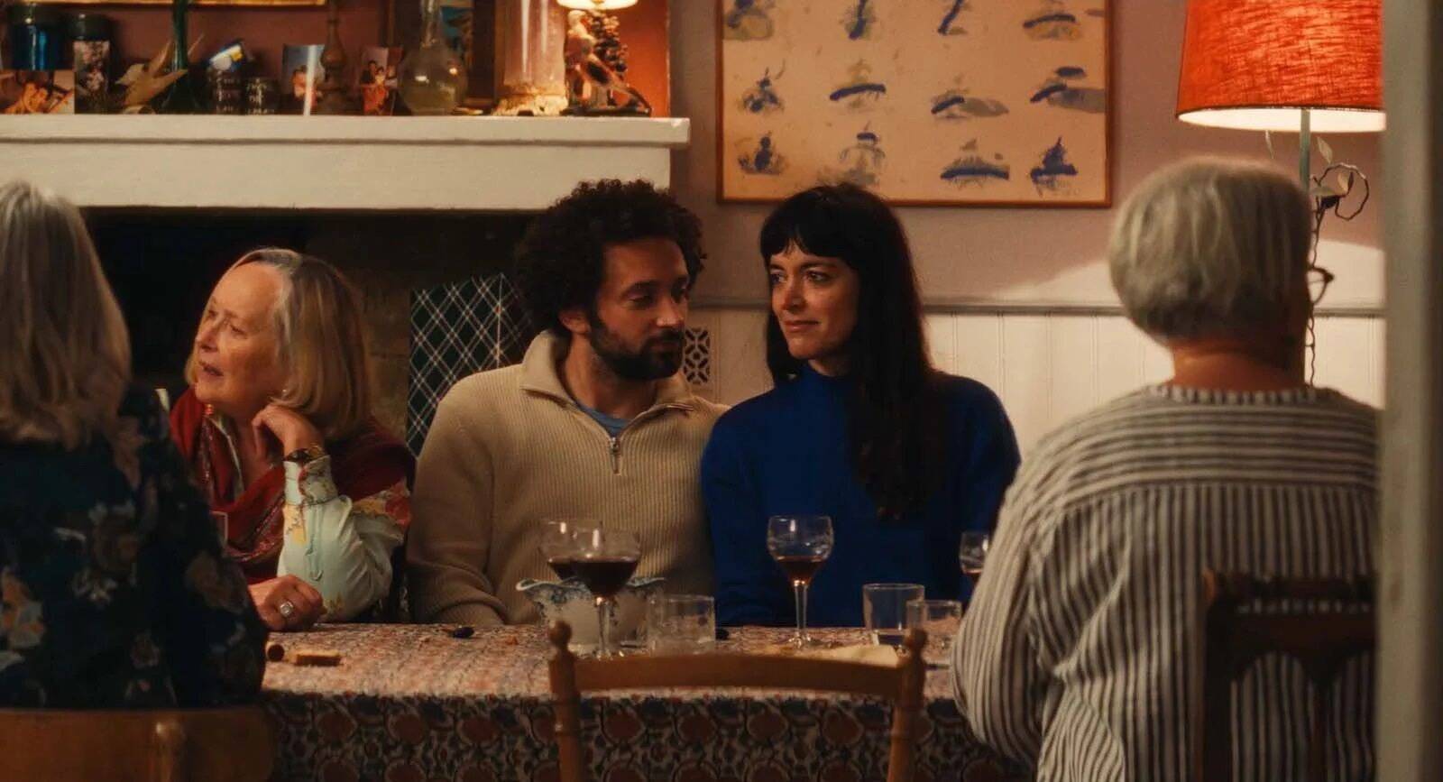 "Le Beau Rôle": William Lebghil dans un couple (trop?) fusionnel avec Vimala Pons