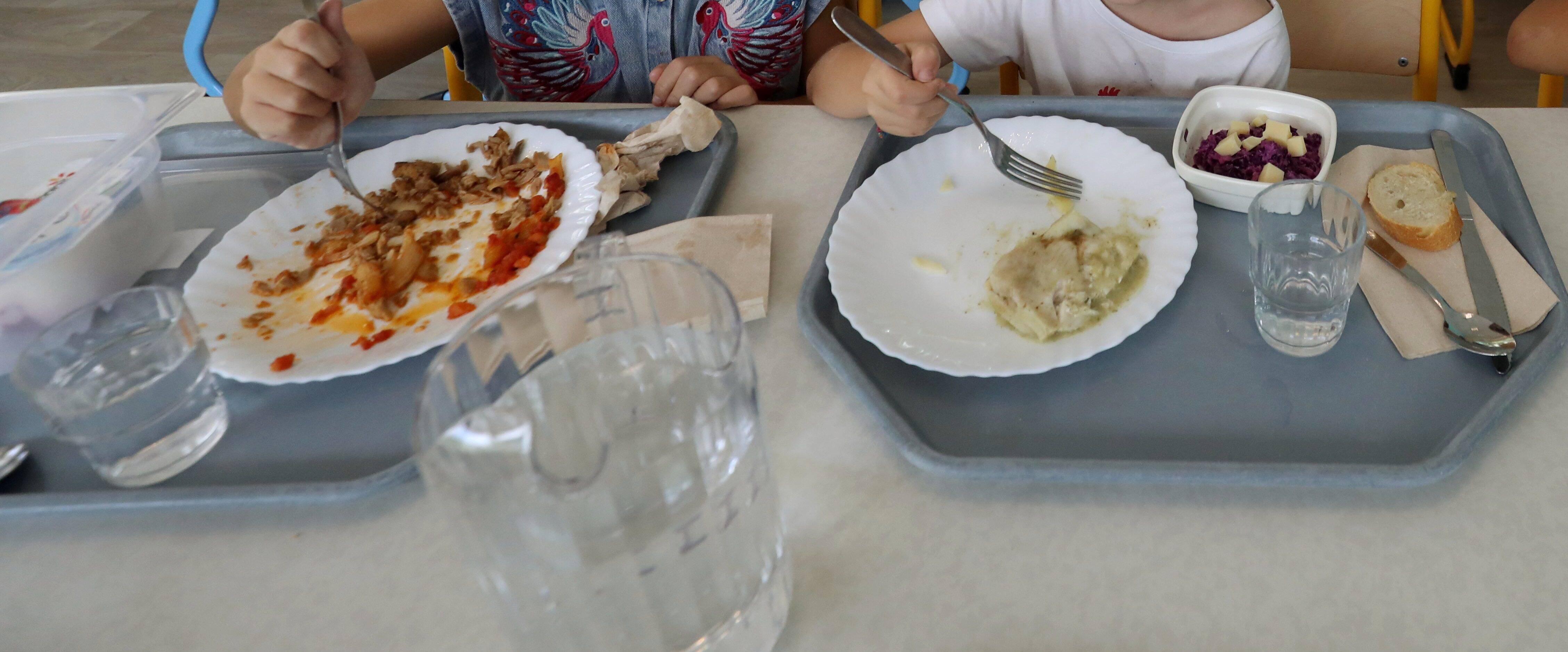 "C'est aberrant": un père de famille demande à ce qu'on retire l'alcool dans les recettes des plats servis aux enfants à Nice