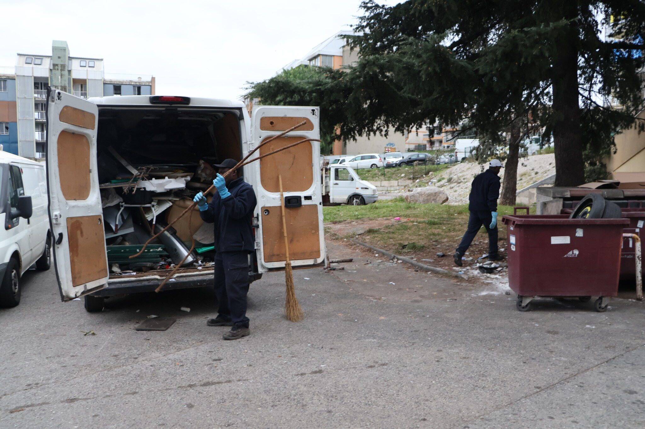 Les pouvoirs publics mènent une opération "Place nette" dans le quartier du Point-du-Jour à Saint-Laurent-du-Var, voici le bilan