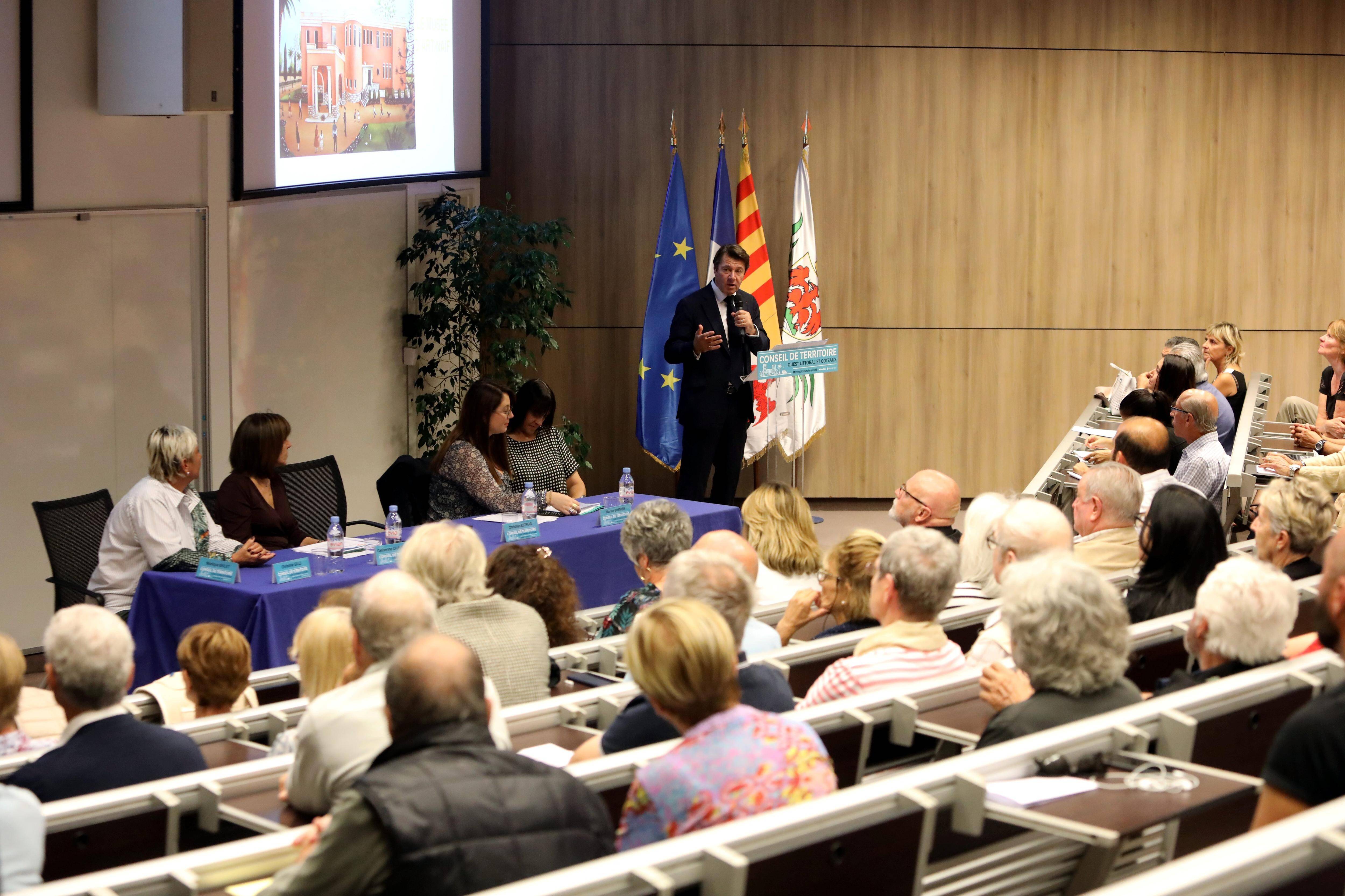 Associer les citoyens aux décisions de leur quartier: comment la Ville de Nice veut renforcer la démocratie participative (et pourquoi l'opposition est sceptique)