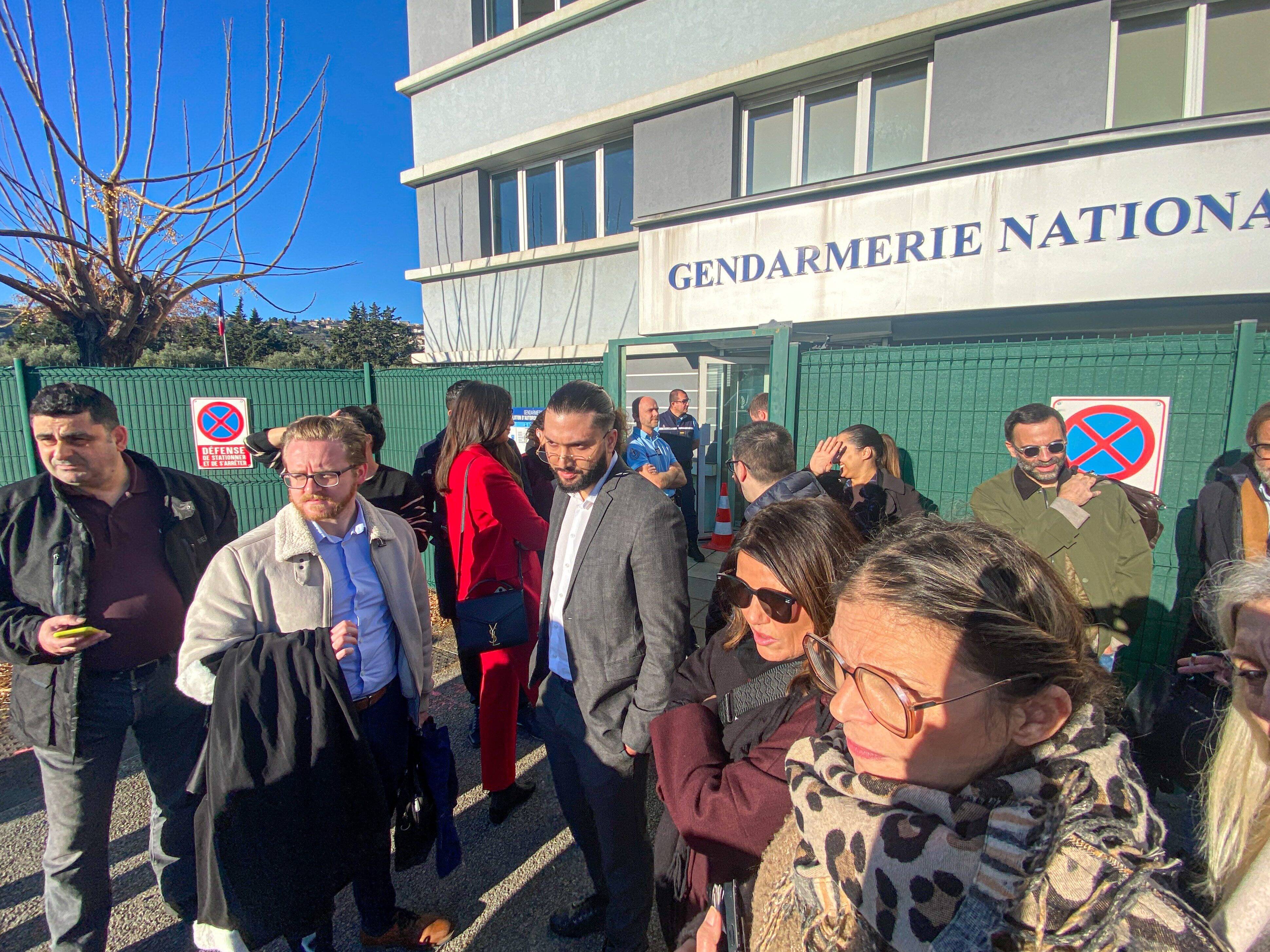 Un avocat niçois accusé d'outrage dépose plainte contre des gendarmes pour "séquestration et discrimination raciale", ses confrères se mobilisent pour le soutenir