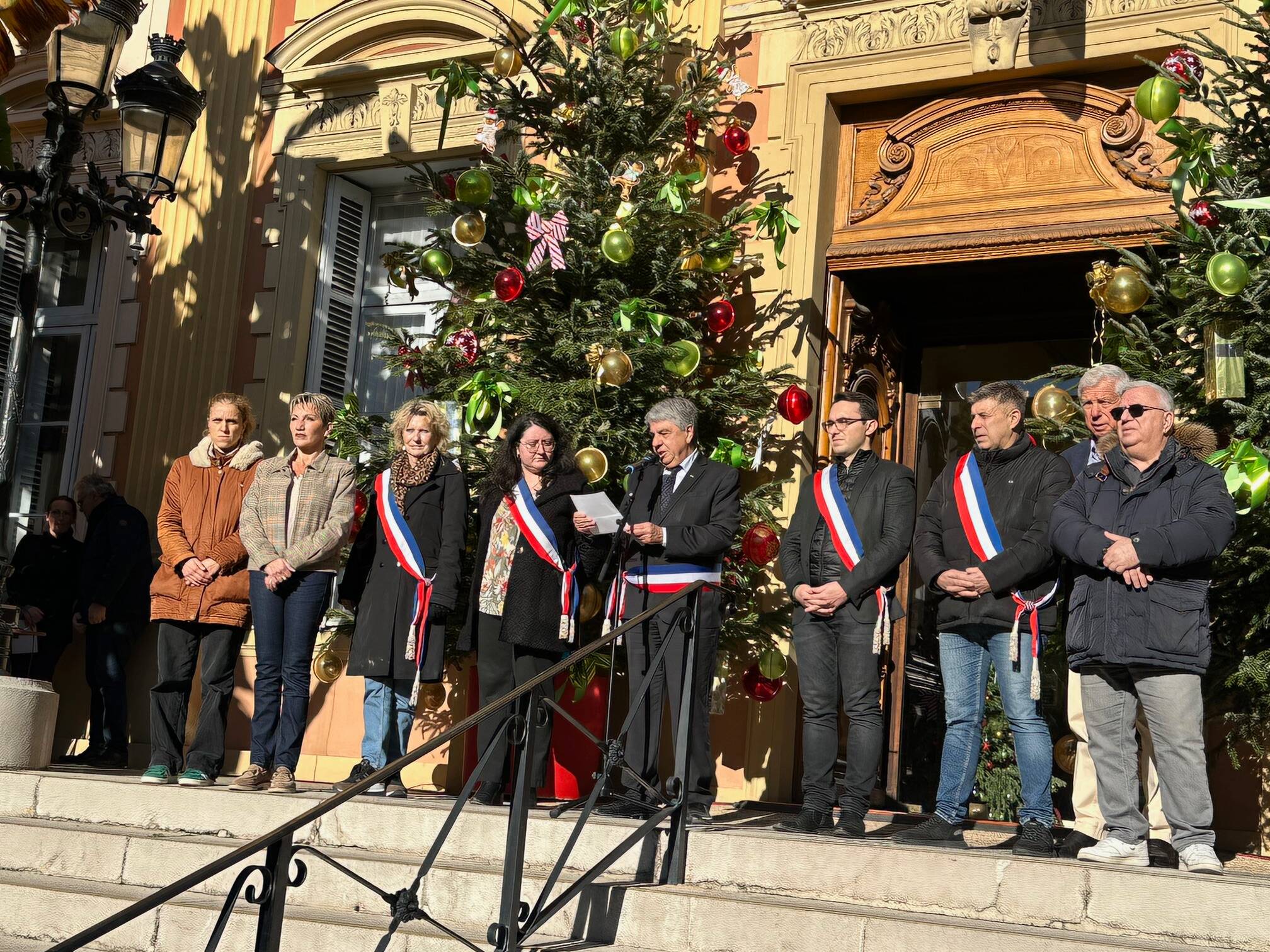 Menton rend hommage aux victimes du cyclone Chido à Mayotte