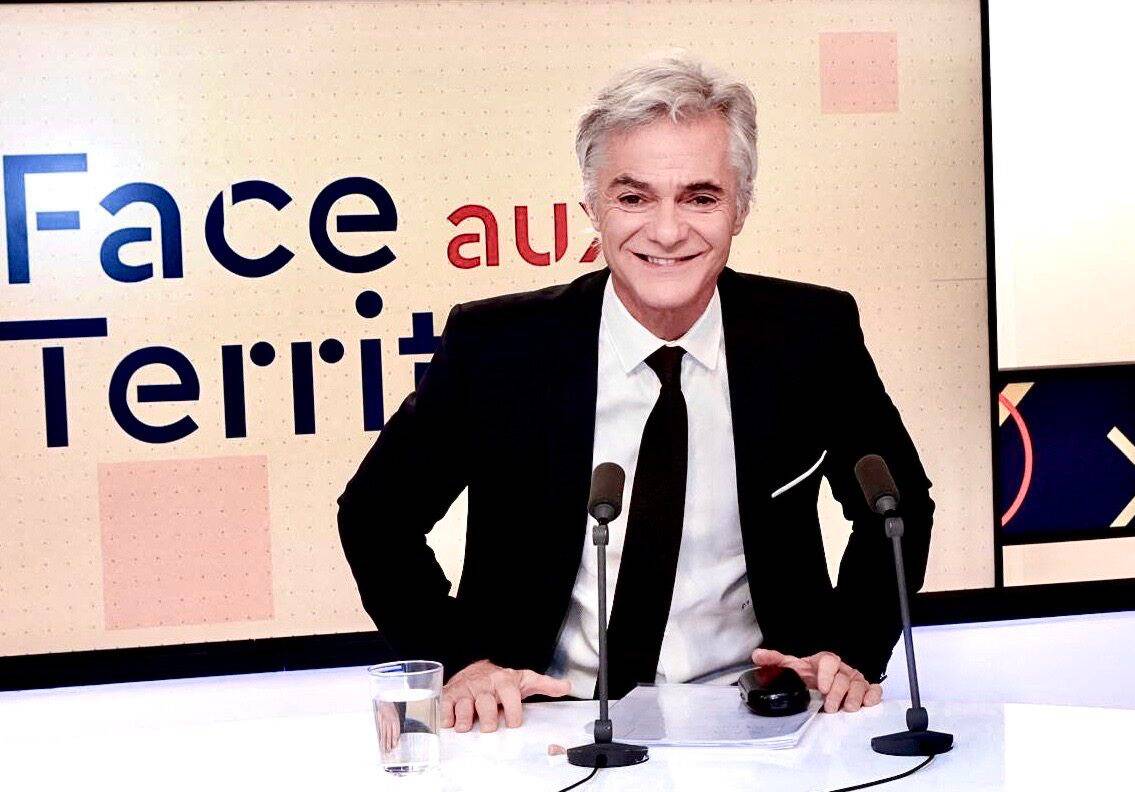 "On parle à tout le monde localement, nationalement, internationalement": Cyril Viguier défend une certaine idée de la télé sur TV5 Monde