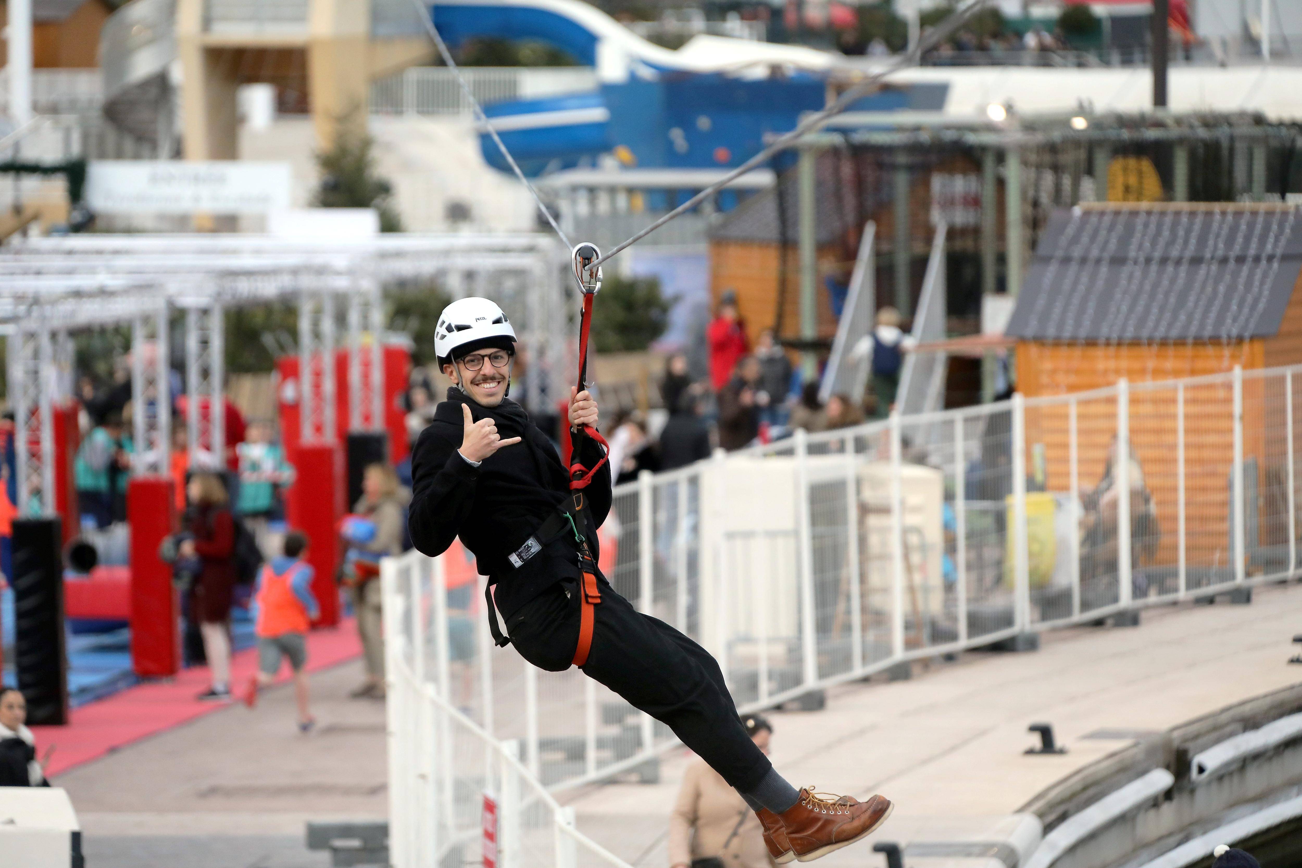 Animation phare du Village des sports de Monaco, on a testé pour vous la tyrolienne du port Hercule