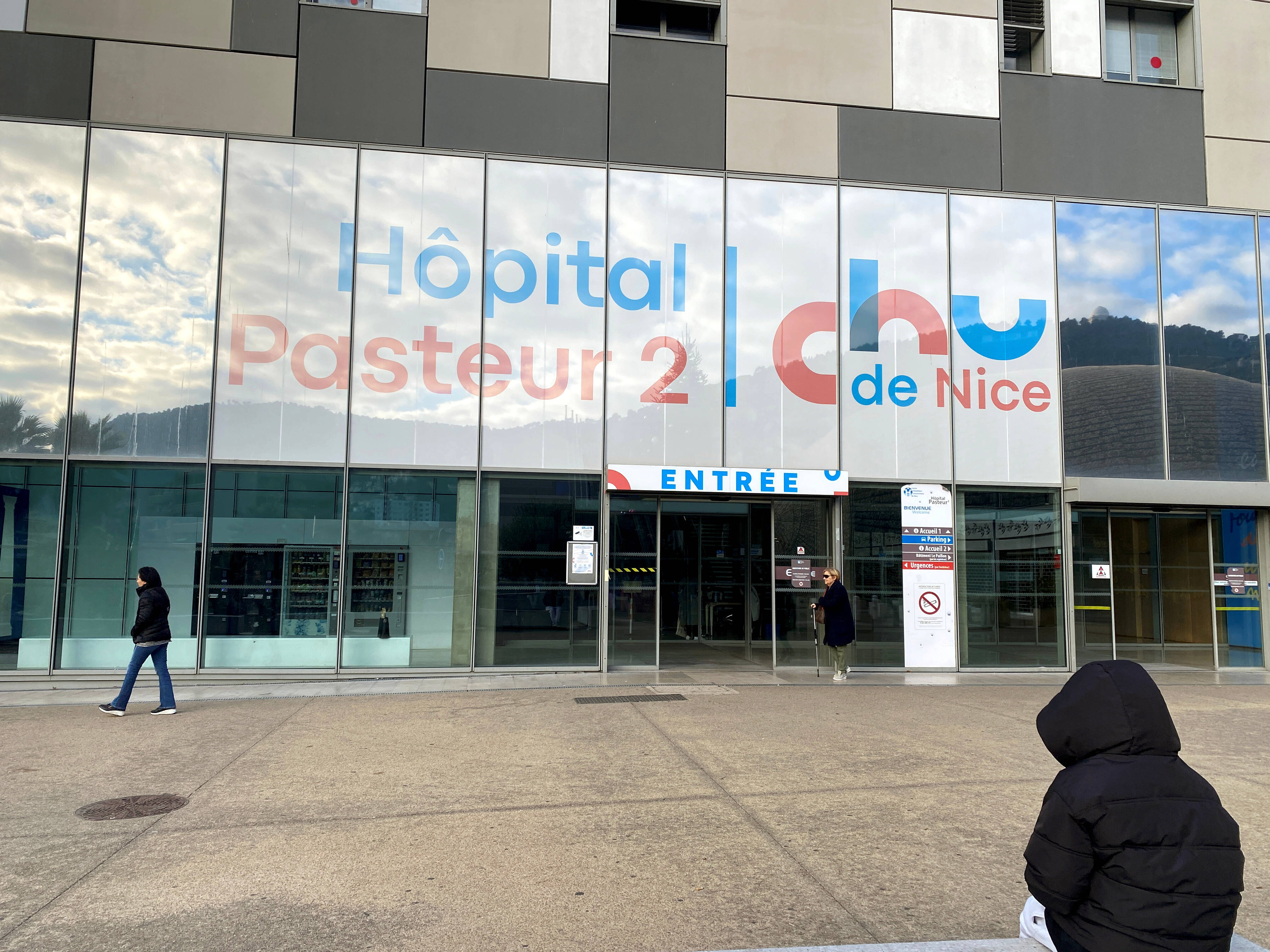 Pluie de PV au CHU de Nice: "La Ville va mener une étude afin de déterminer si un aménagement de voirie serait réalisable"
