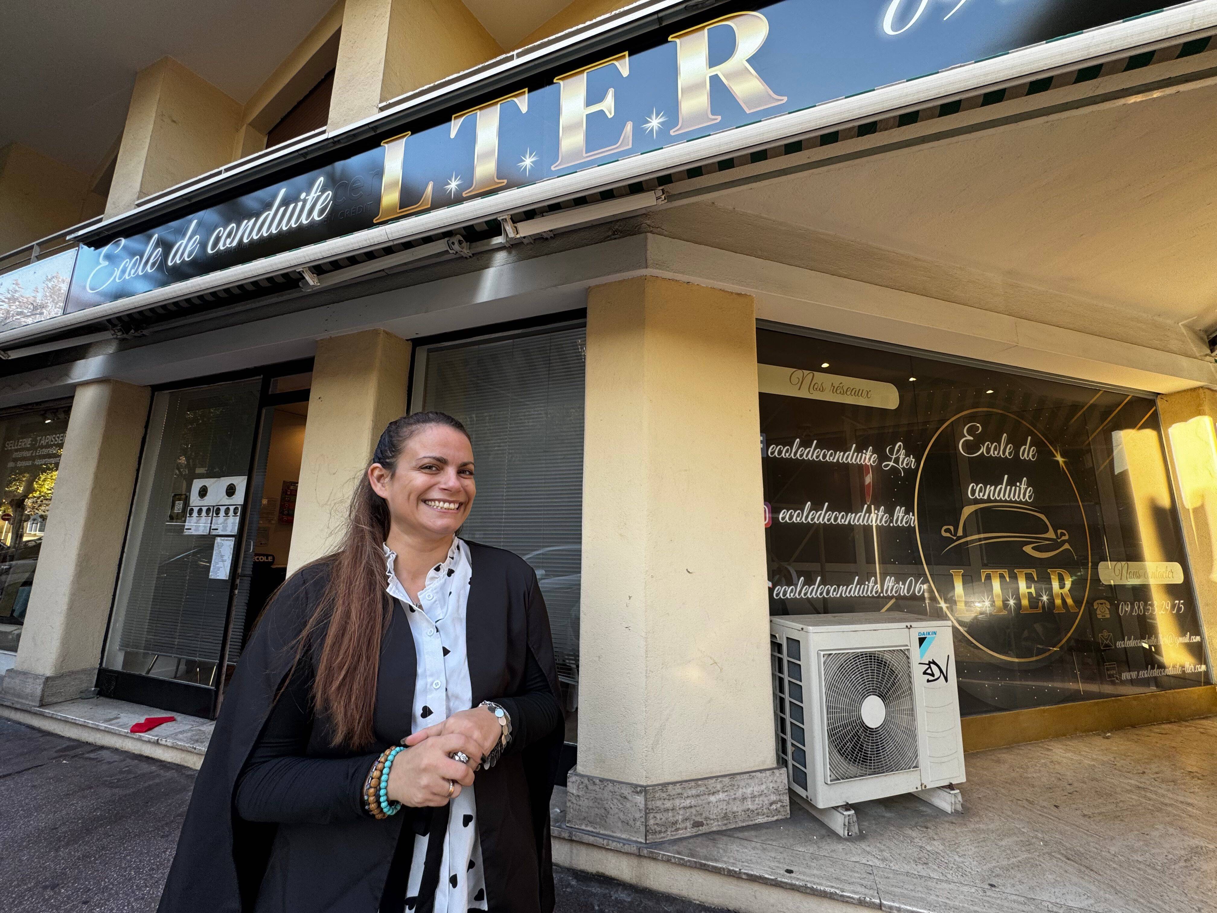 Cette auto-école antiboise propose à ses élèves de les faire conduire jusqu'en Italie
