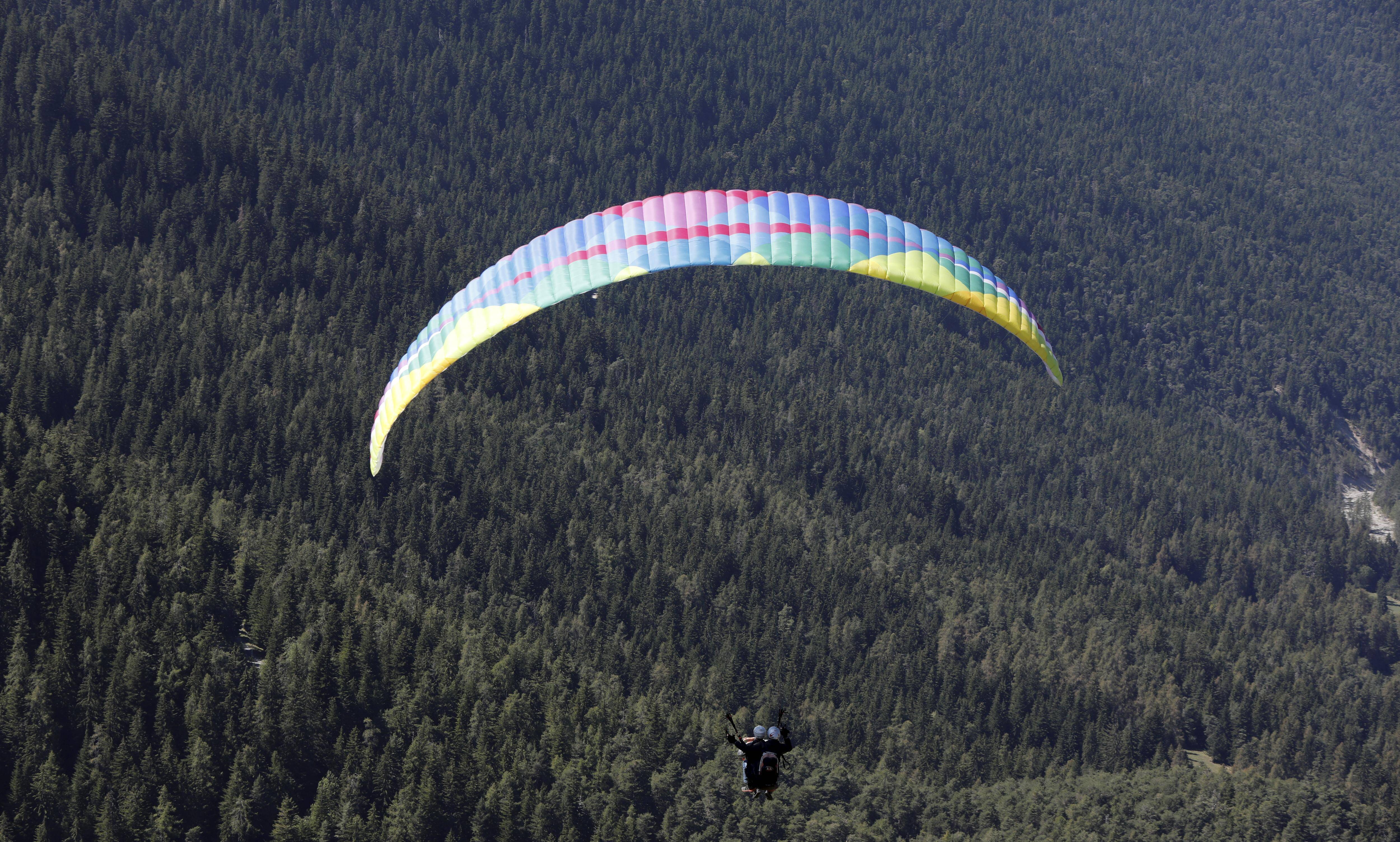 Un parapentiste de 78 ans qui n'avait pas donné de signe de vie depuis vendredi retrouvé à Gourdon