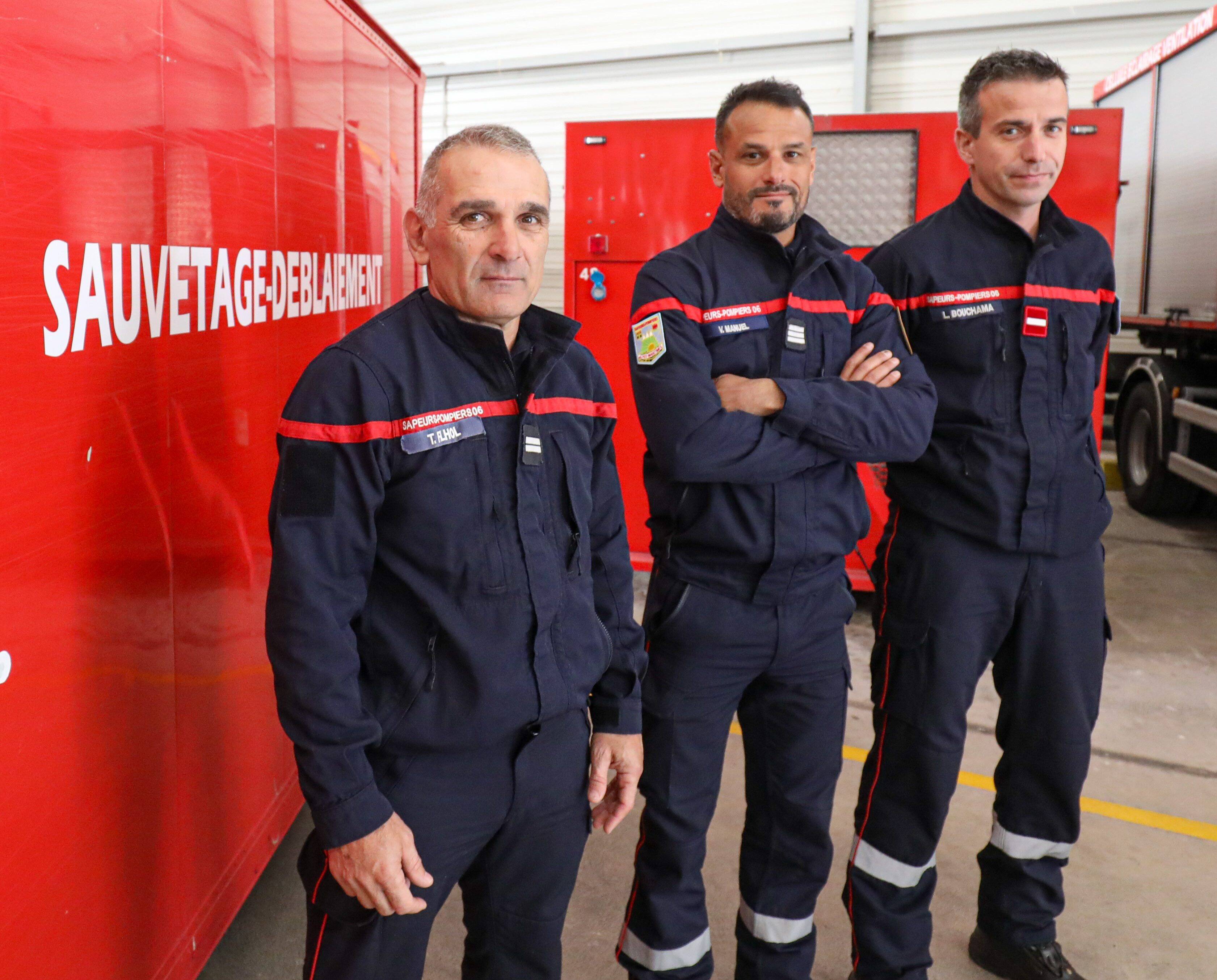 "Mayotte, une vraie leçon de vie": de retour à Nice, trois sapeurs-pompiers azuréens racontent leur mission dans le sillage du cyclone Chido