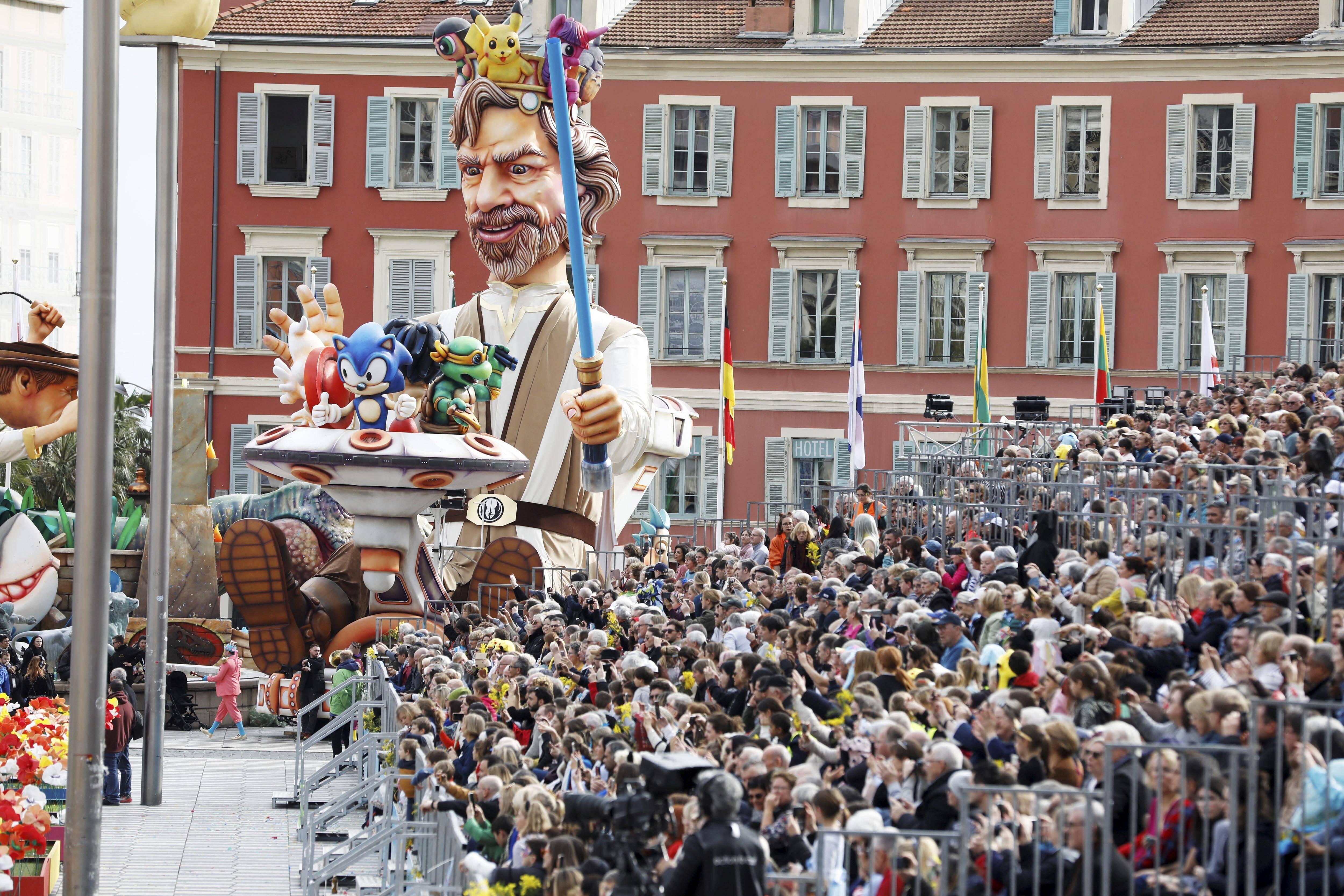 Face à la menace terroriste, le Carnaval de Nice et la Fête du Citron de Menton placés sous haute surveillance