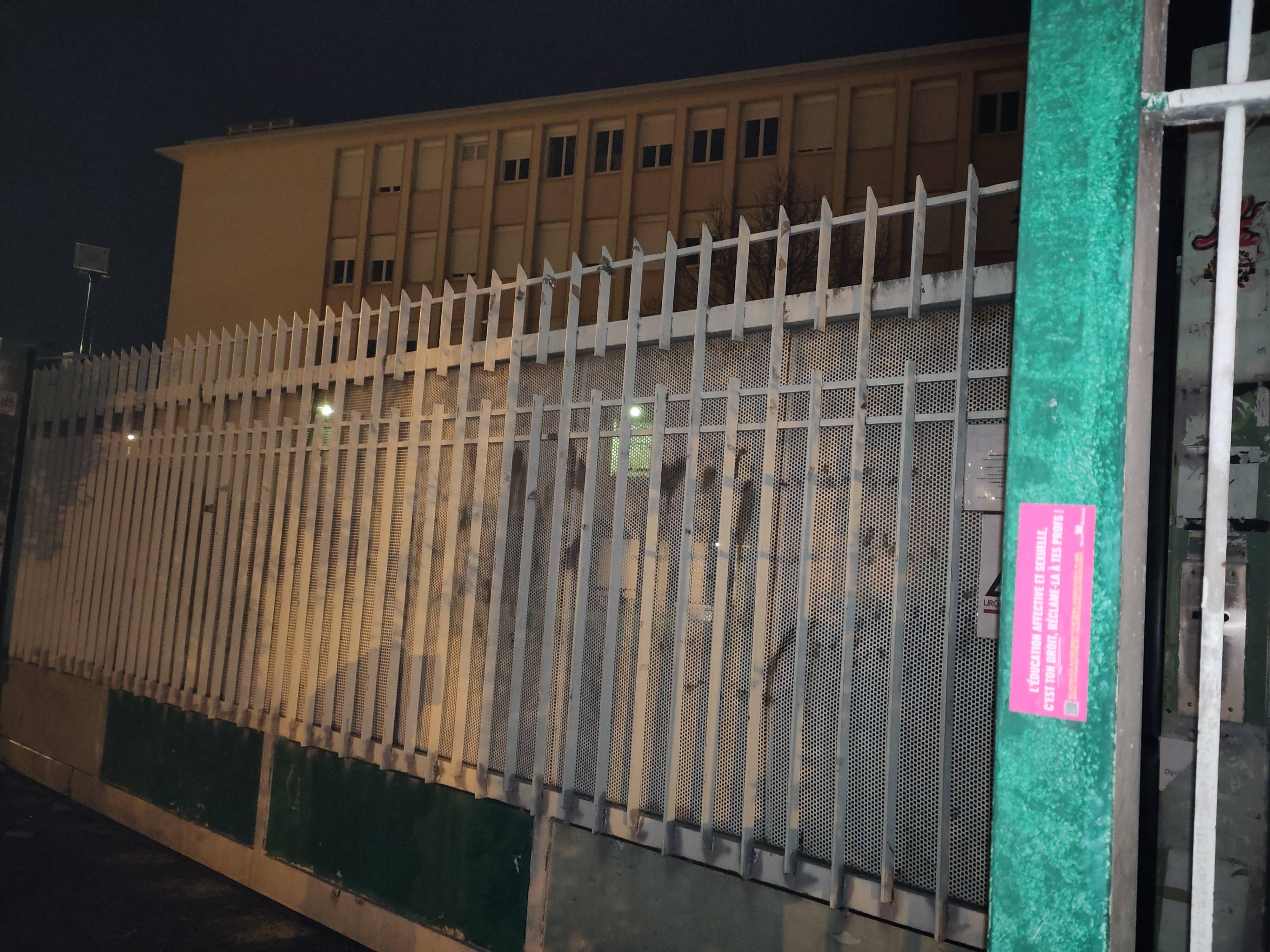 "L'éducation affective et sexuelle, c'est ton droit. Réclame-la à tes profs !"» : un lycée niçois cible d'une action de Mouv'enfants