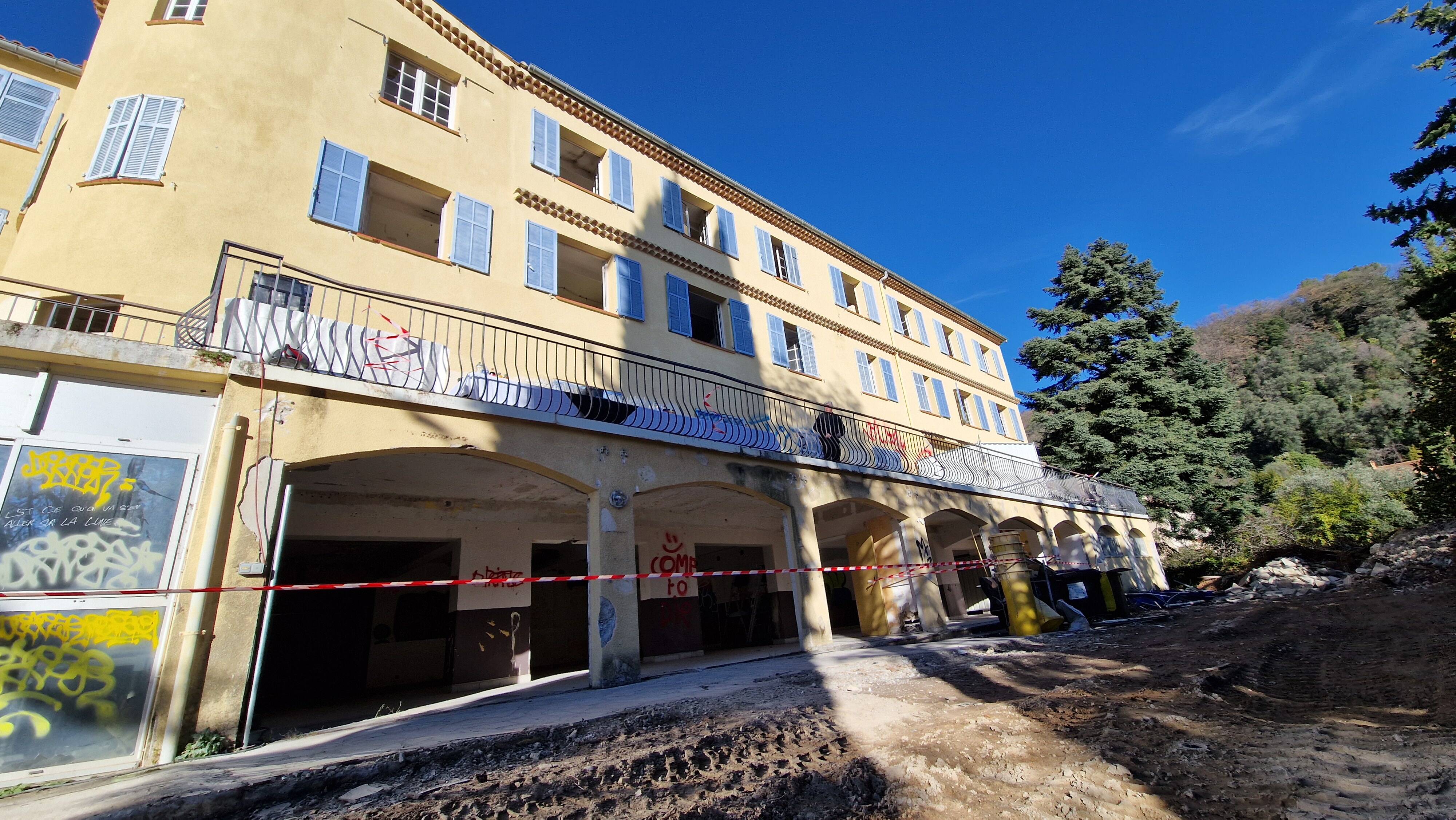 Abandonnée et squattée depuis 12 ans, cette ancienne maison de retraite de Grasse va connaître (enfin) un nouveau projet