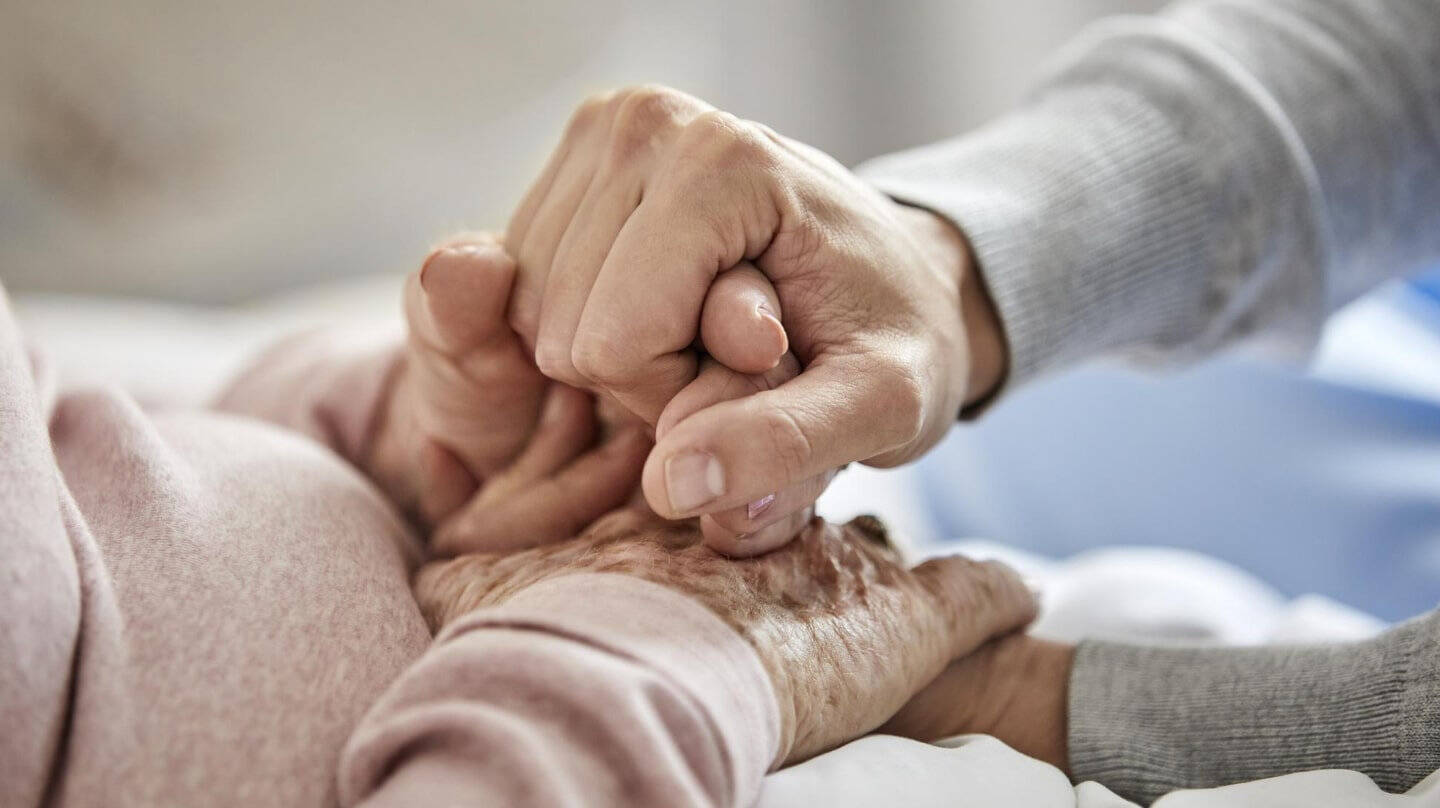 Aide à la fin de vie: les besoins d'accompagnement sont criants, une association lance un appel à bénévoles