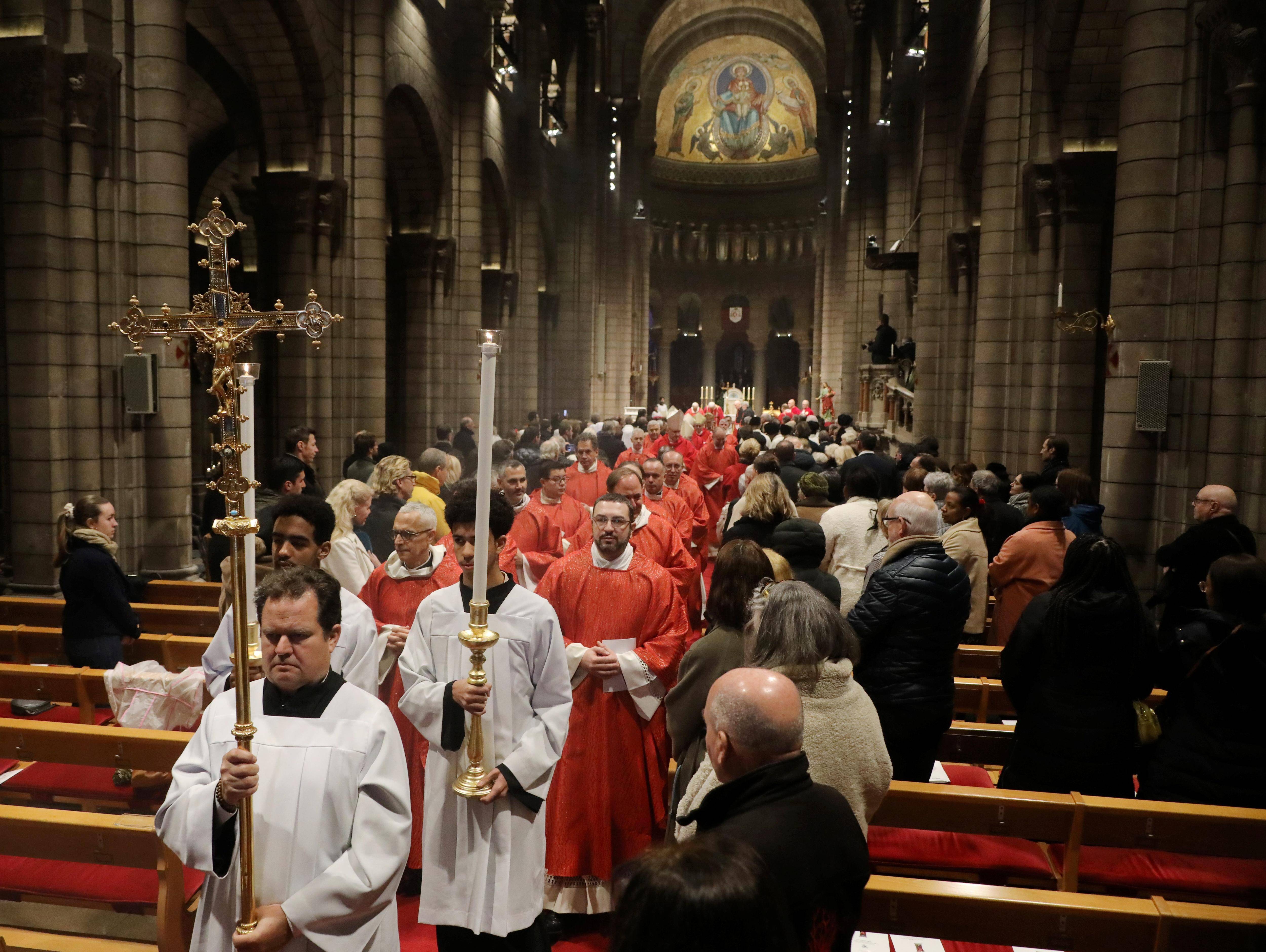 A Monaco, le message de paix et d'humilité de Mgr Paul-Richard Gallagher à l'occasion de la Sainte Dévote