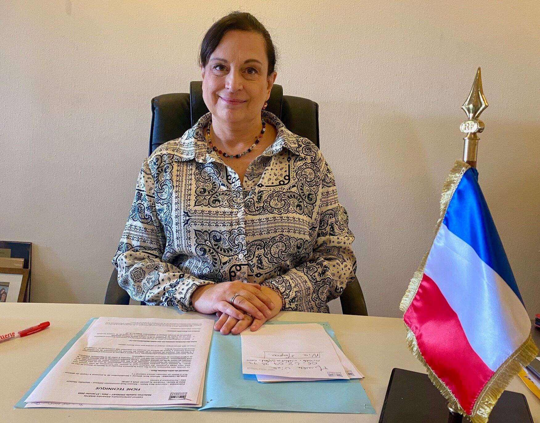 Faut-il instaurer un nouveau service national? La députée Alexandra Martin organise une consultation