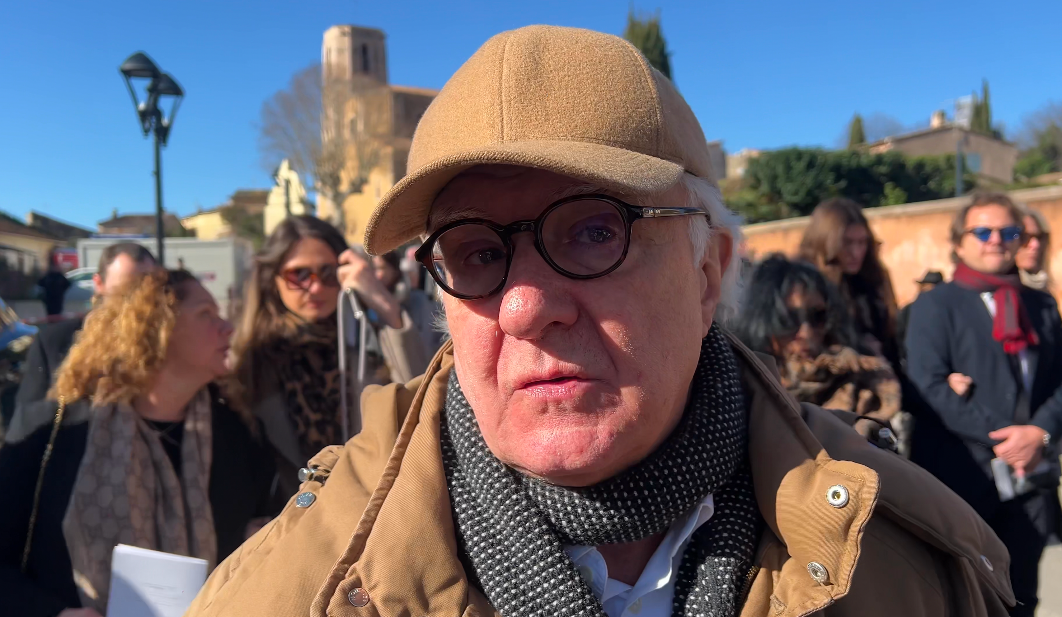 "C'était presque un personnage de roman": Alain Ducasse raconte le chef Clément Bruno, lors des obsèques à Lorgues