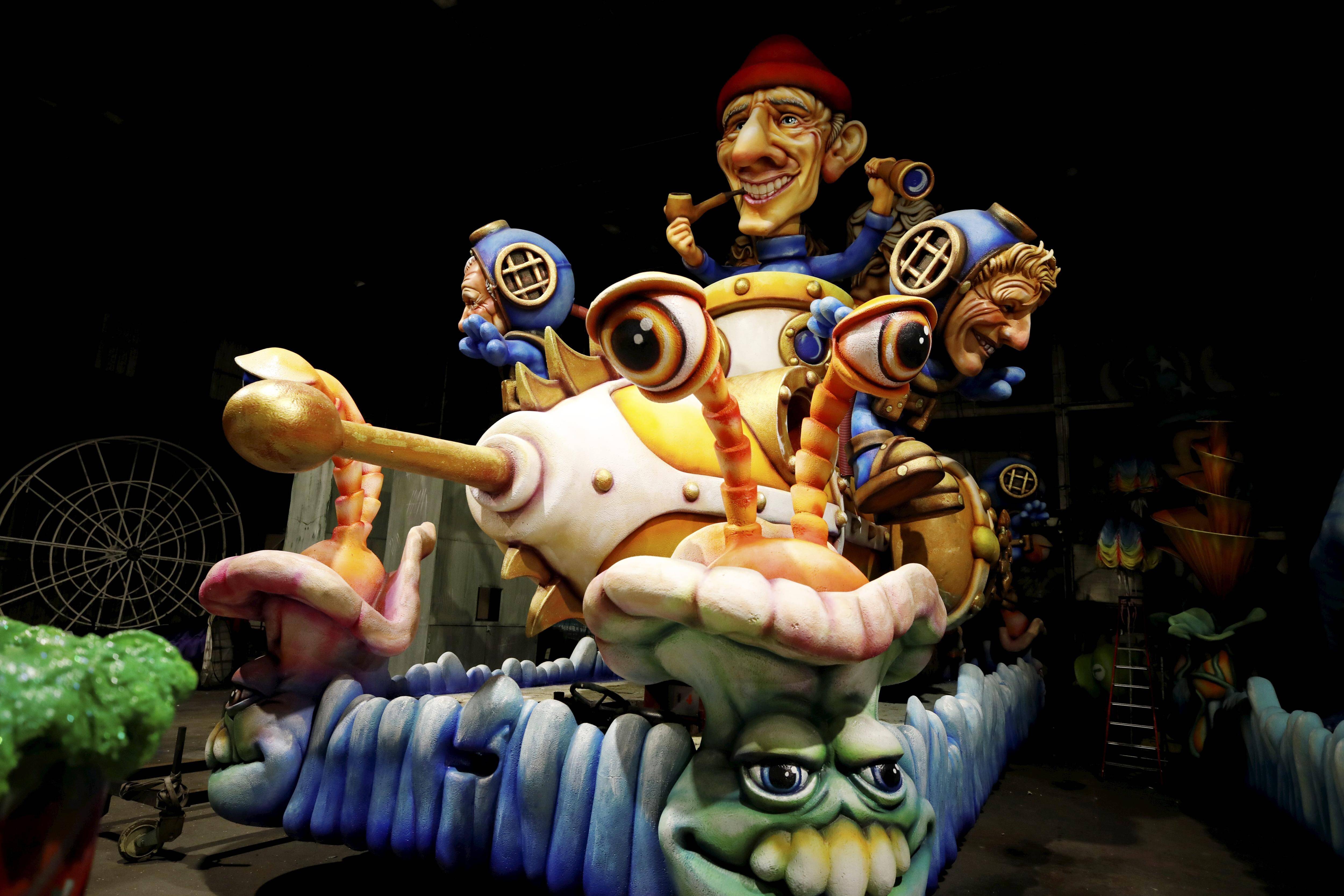 Un char et une bataille de fleurs en moins: le carnaval de Nice 2025 est-il une édition au rabais?