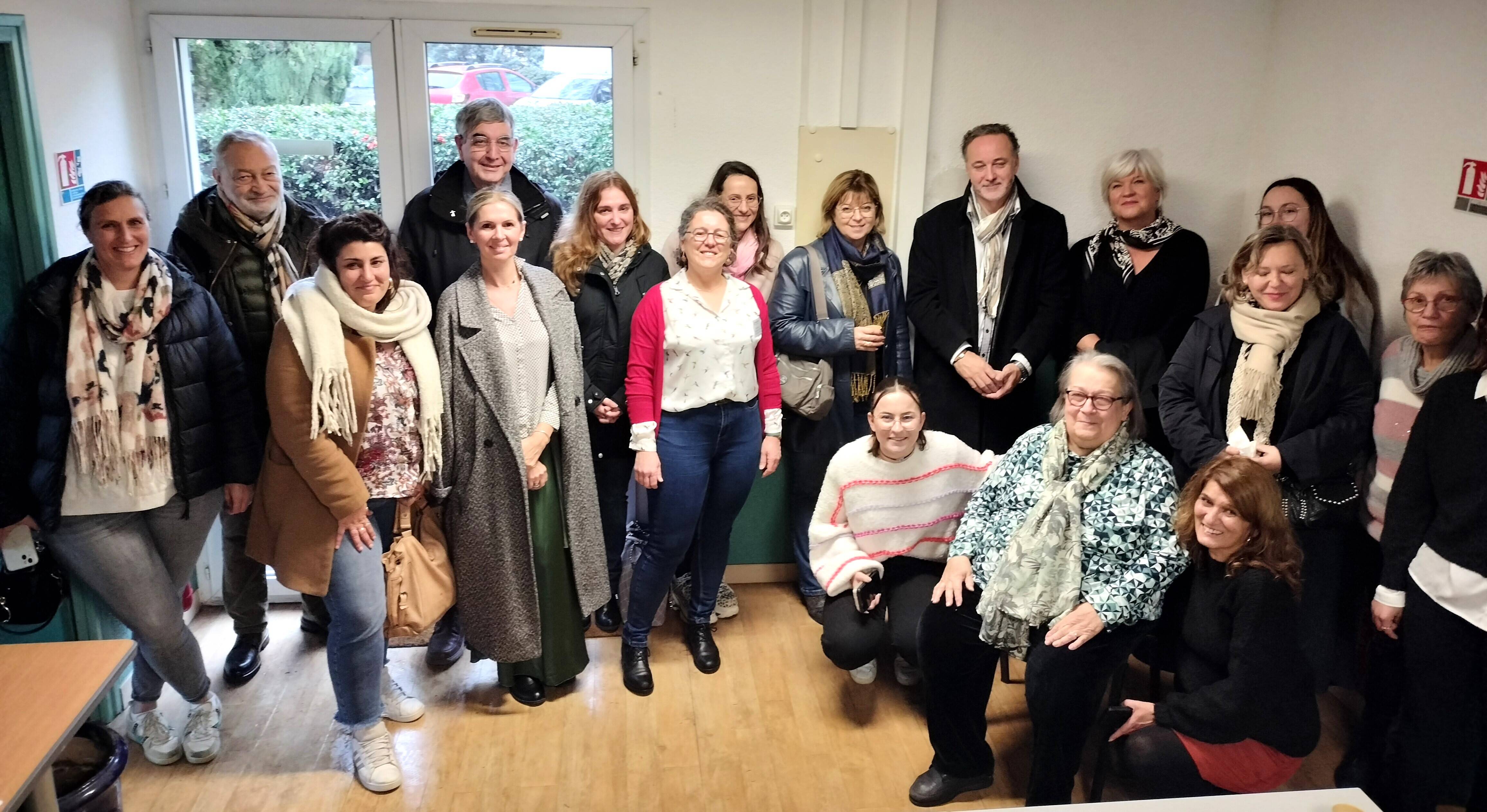 Dans le Golfe de Saint-Tropez, "au plus près de ceux qui sont en situation de difficulté sociale"