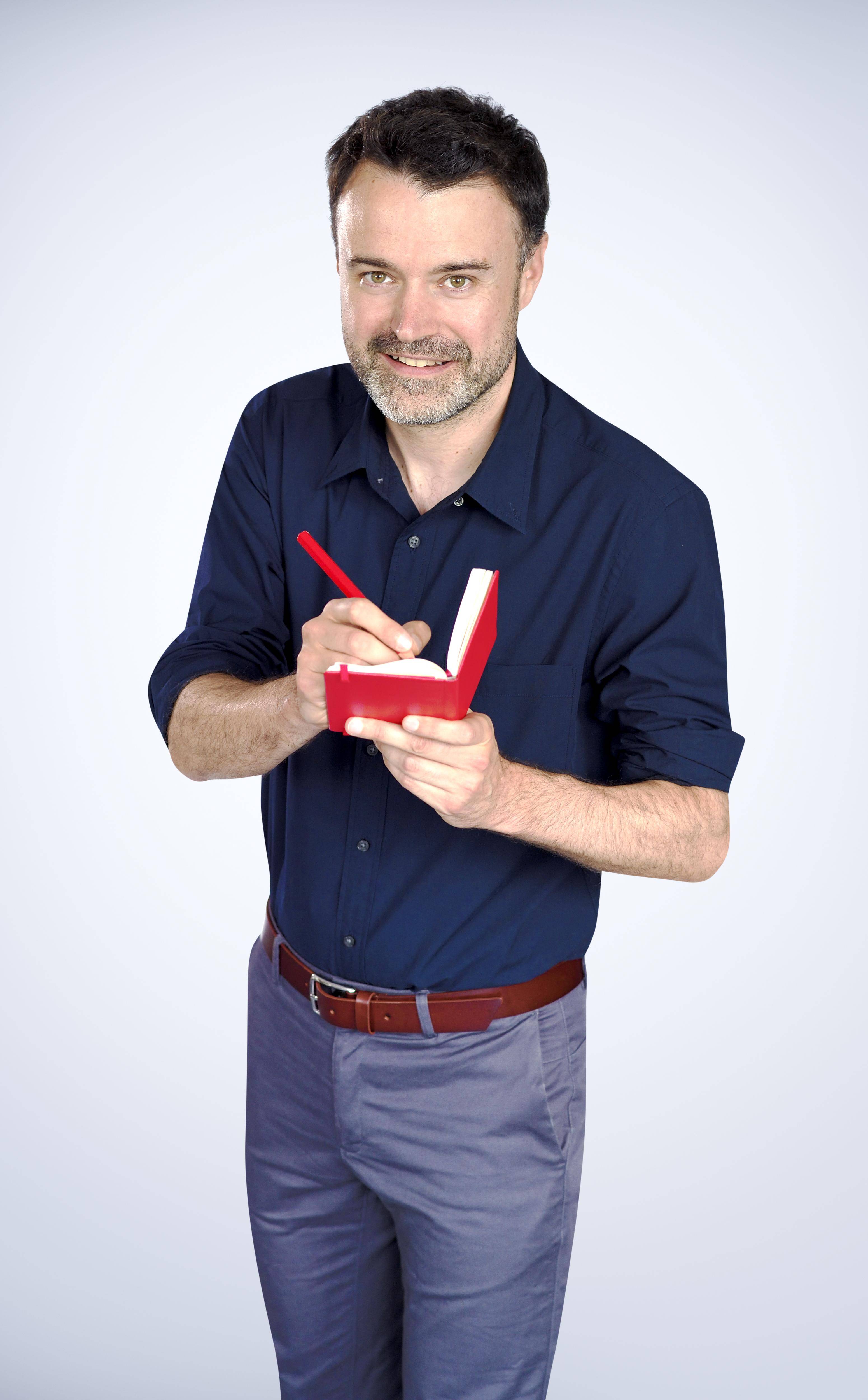 Daniel Fiévet cartonne avec ses histoires de survie dans le podcast "Naufragé, une histoire vraie" sur France Inter