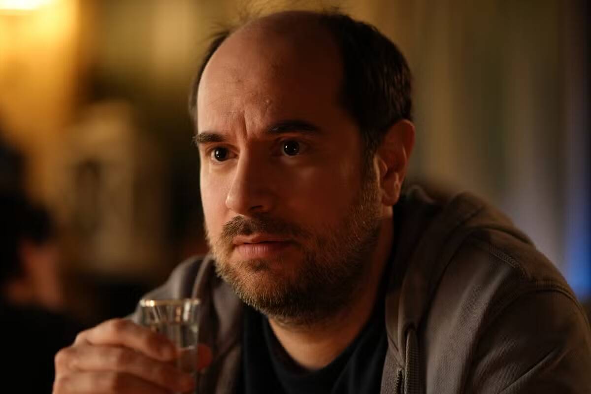 "J'ai pris dix kilos, je me suis laissé pousser les cheveux...": "Bref.2", Kyan Khojandi a remis ça