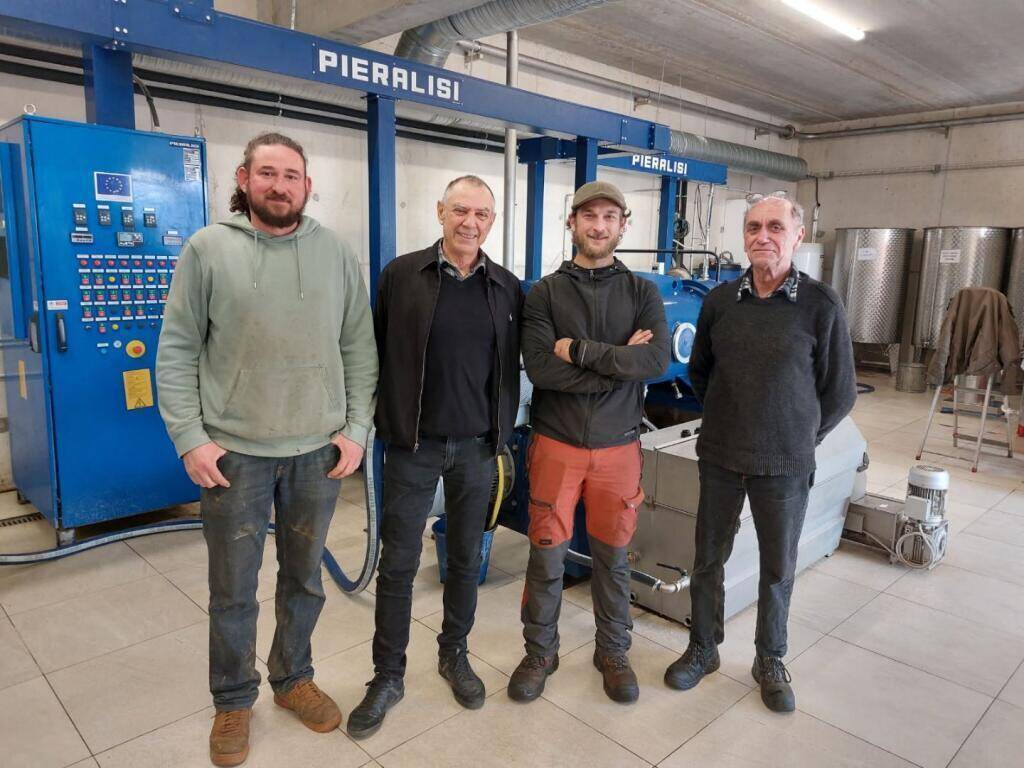 "Une campagne exceptionnelle": les chiffres fous de la récolte d'olives dans ce moulin de l'arrière-pays de Grasse