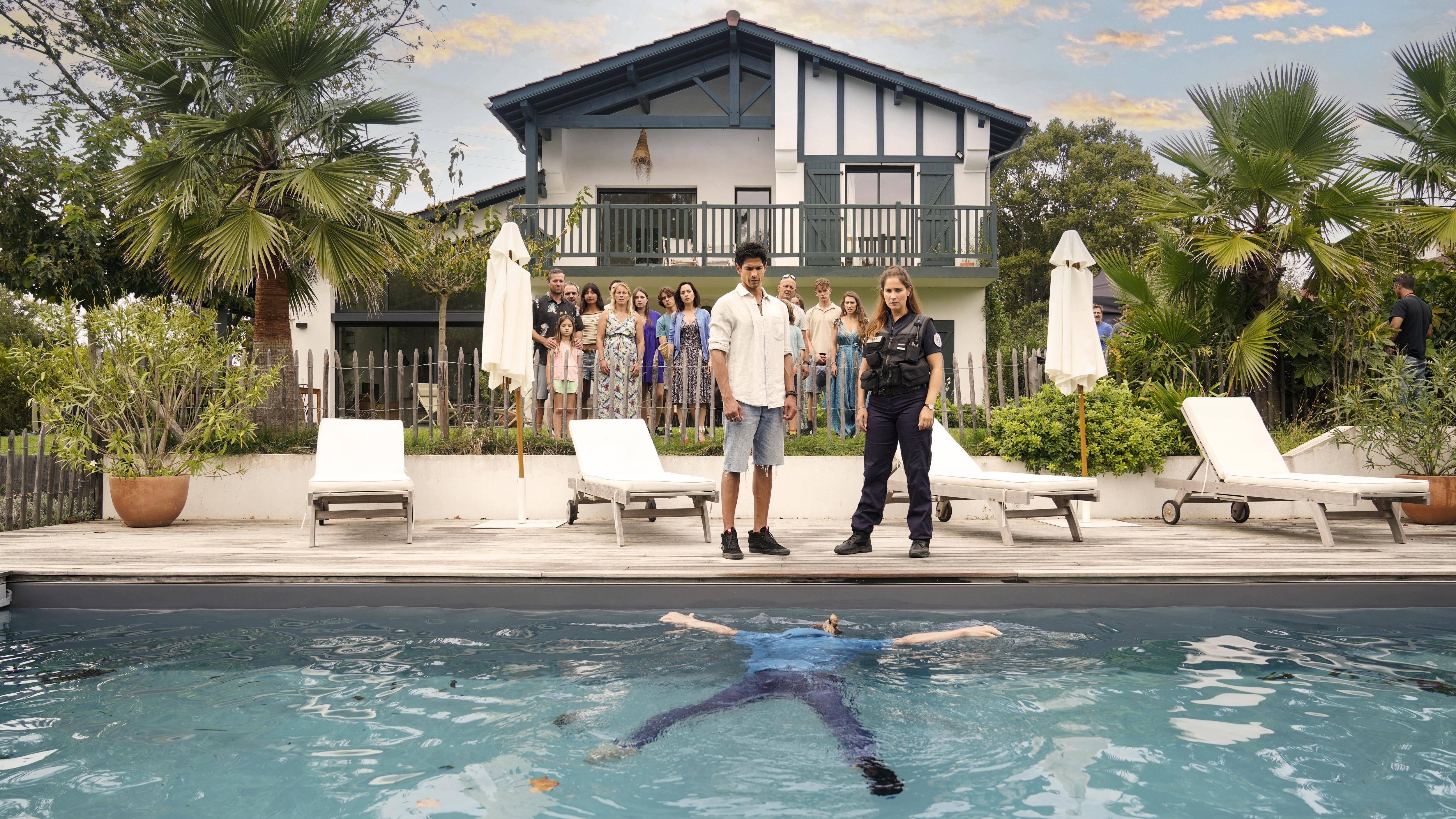 Joséphine Draï campe une CRS niçoise dans "Haute saison", nouvelle création de France 2