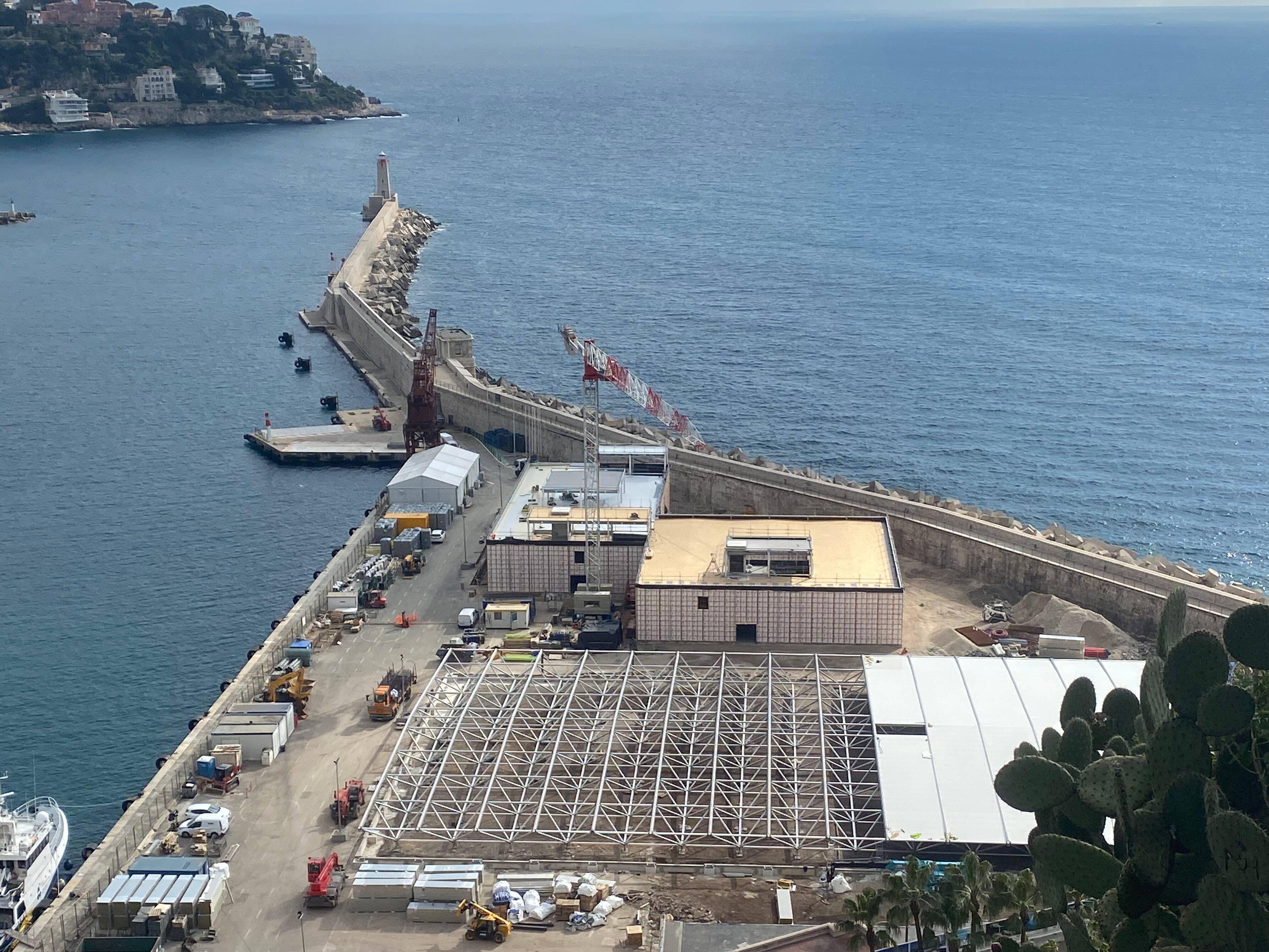 Quel sera le futur nom du Pavillon de la mer éphémère sur le port de Nice? Les habitants consultés