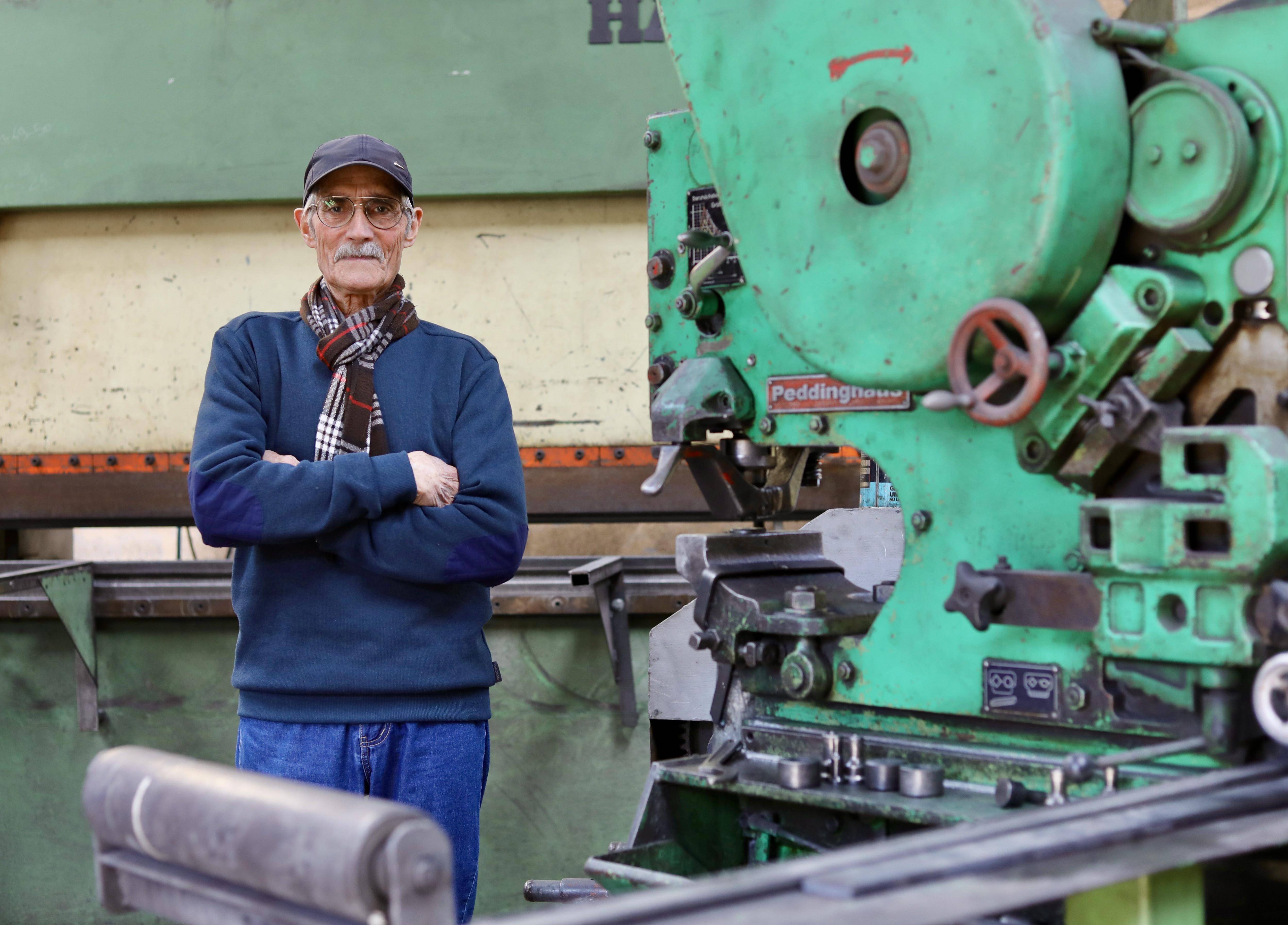 A La Garde, Jean-Claude Lillo reçoit le titre de Maître artisan après 60 ans de ferronnerie