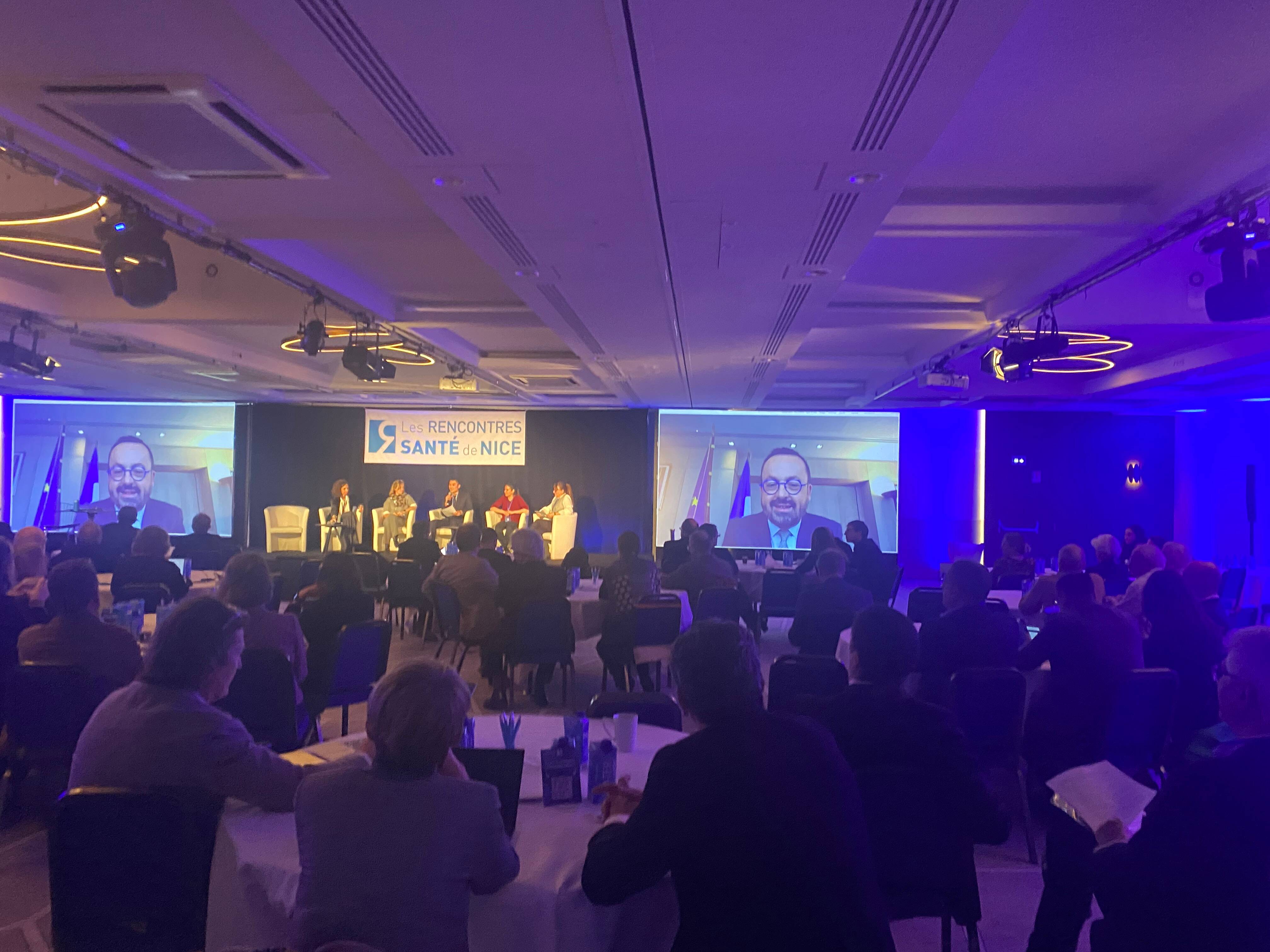 "Nous devons former plus et mieux": le point sur ce qu'a dit le ministre de la Santé, invité des Rencontres Santé de Nice