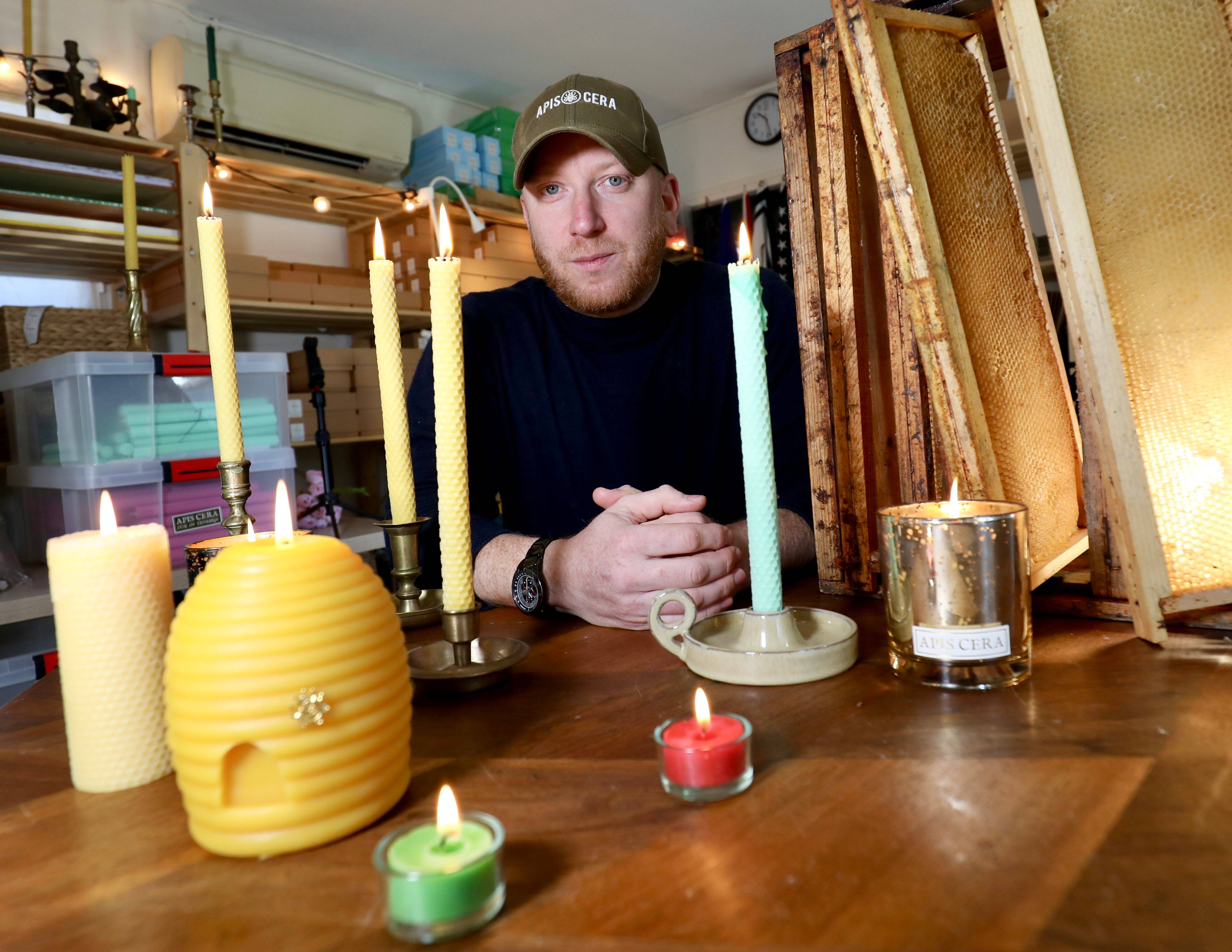 "LVMH vient de me passer commande": de Taïwan à la Calofirnie, ce Varois installé à Agay vend ses bougies dans le monde entier