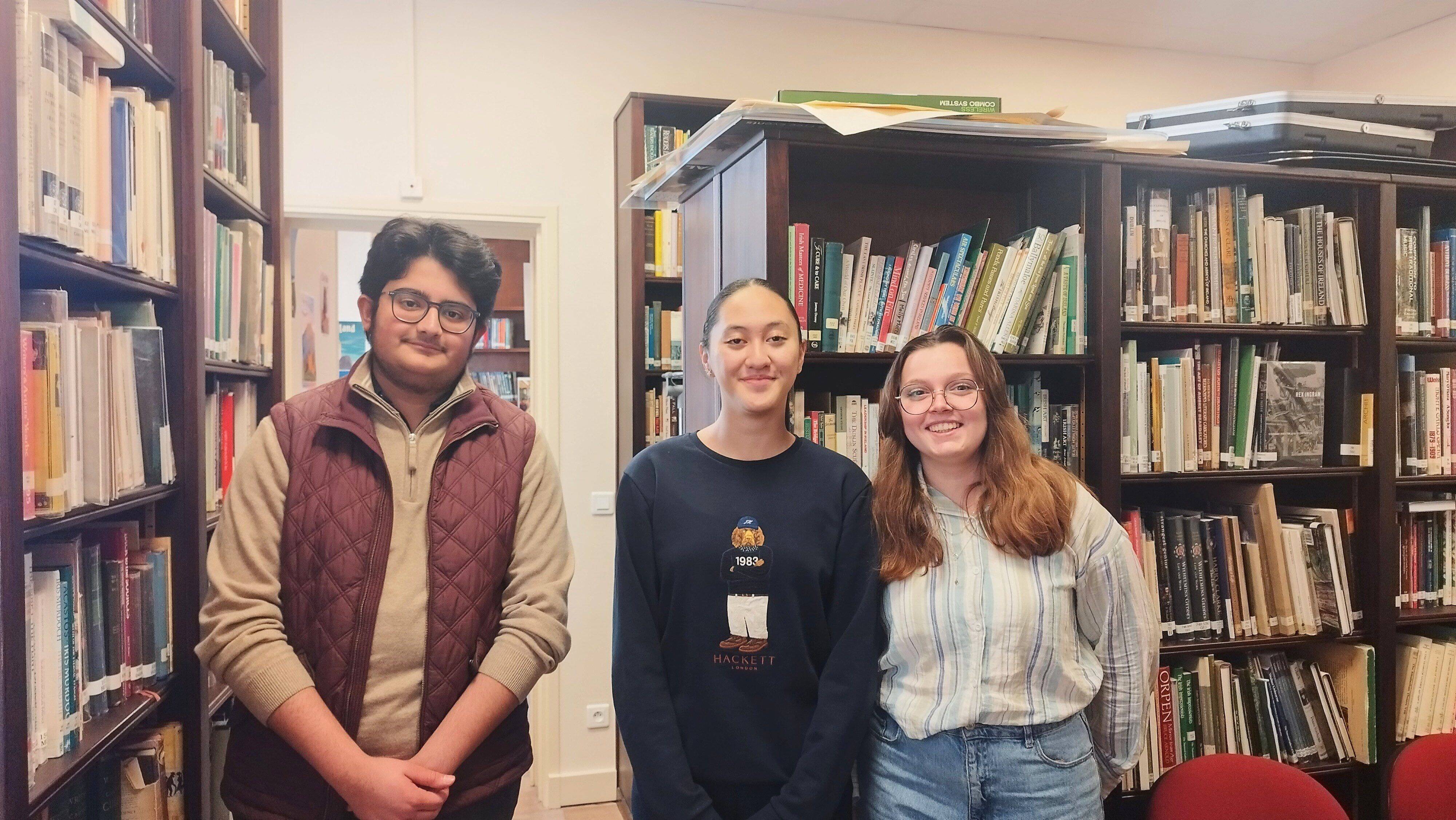 À 16 ans, ce lycéen de Monaco défie les réseaux sociaux avec son club de lecture "Riviera Readers"