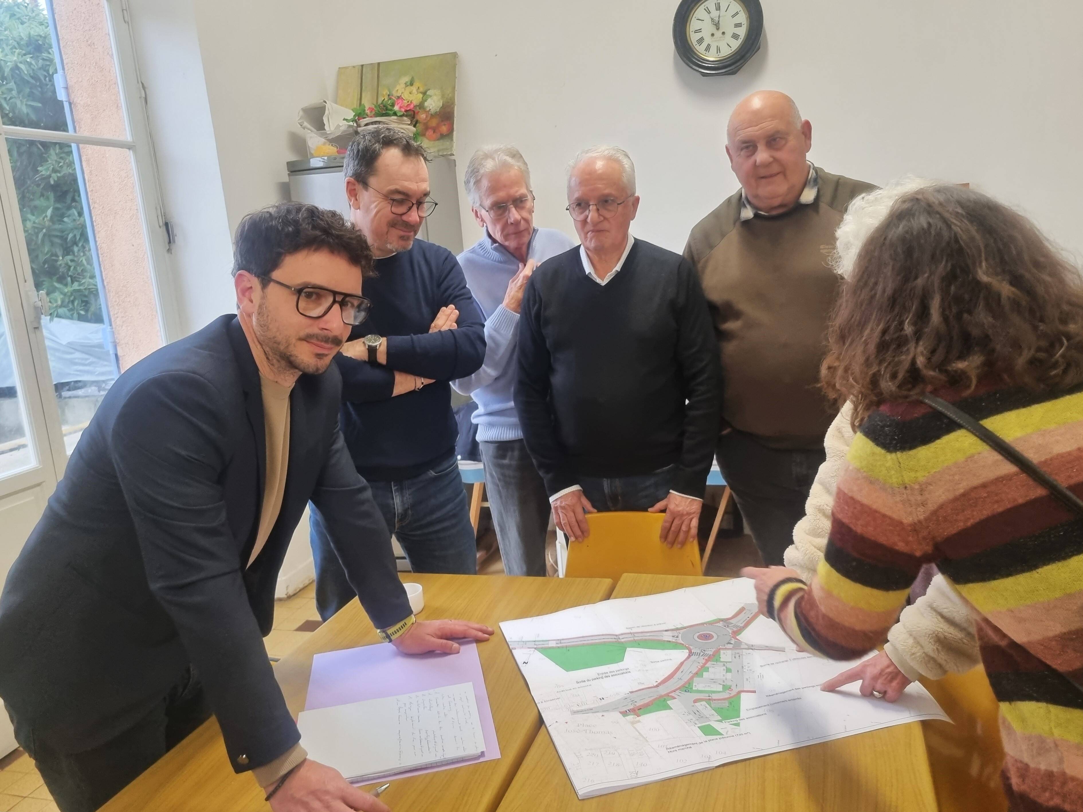 "Recréer de la proximité et de la concertation publique": le maire de cette commune de l'arrière-pays grassois convie les habitants à des petits-déjeuners