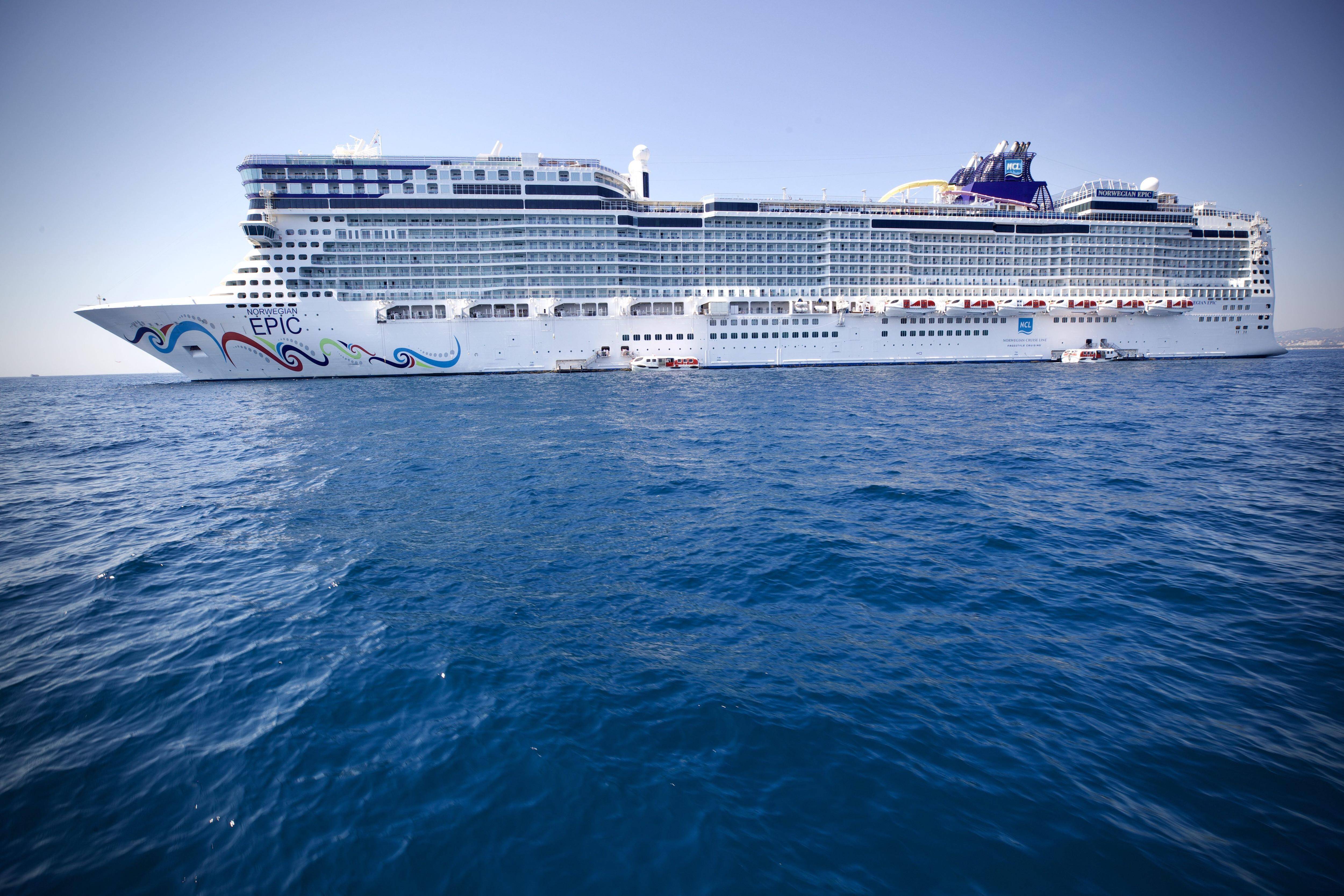 Croisières XXL: après le recul de Christian Estrosi, les professionnels ne désarment pas