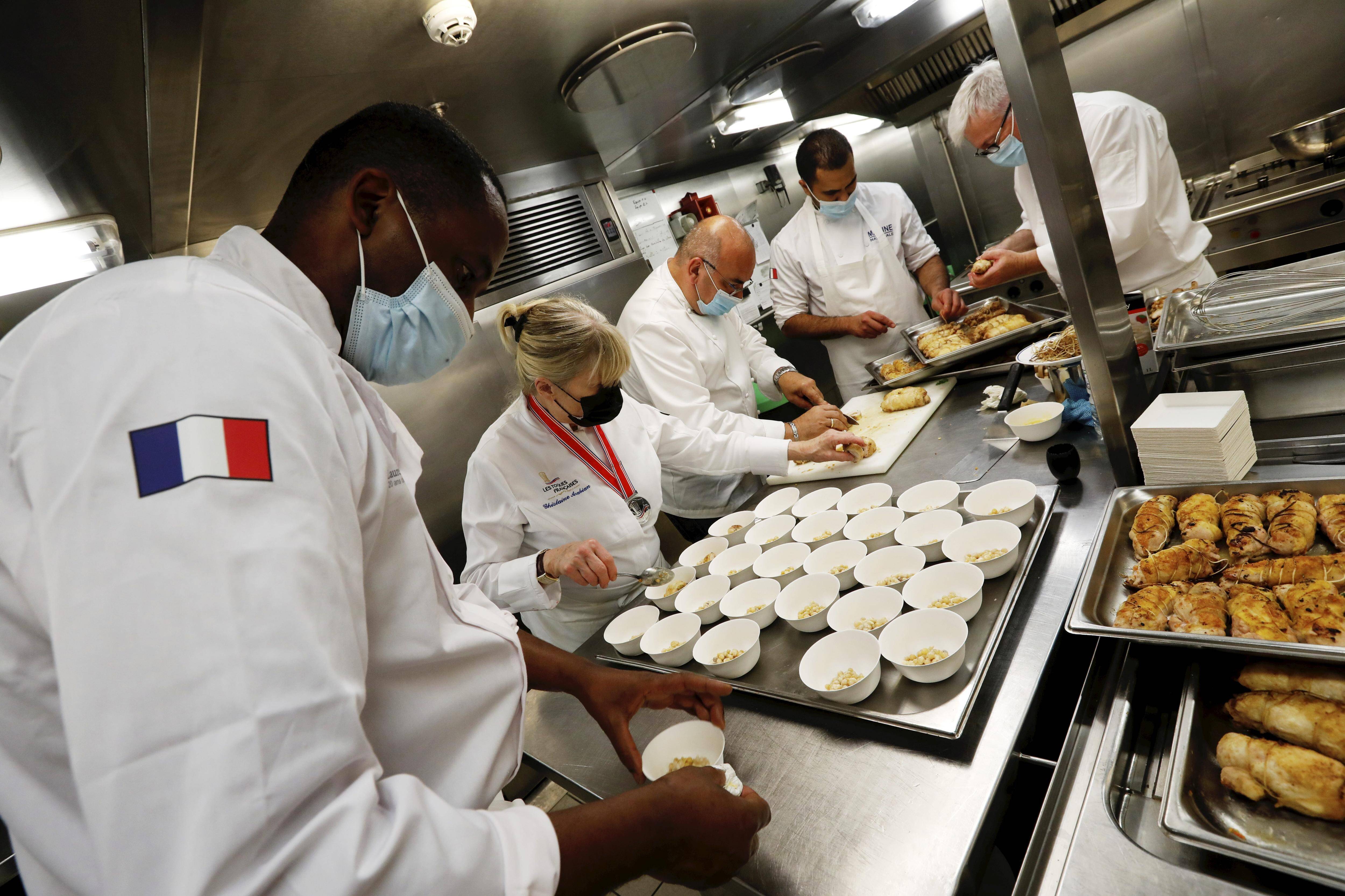 Des chefs militaires aux petits oignons: l'équipe de France remporte le concours culinaire international aux États-Unis