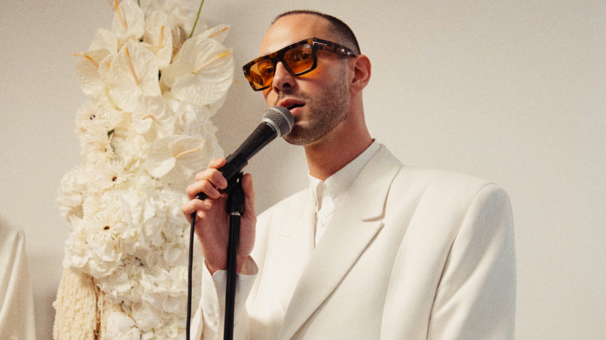 Repéré à Drag Race France, l'artiste niçois La Grande Dame nous surprend avec son premier album