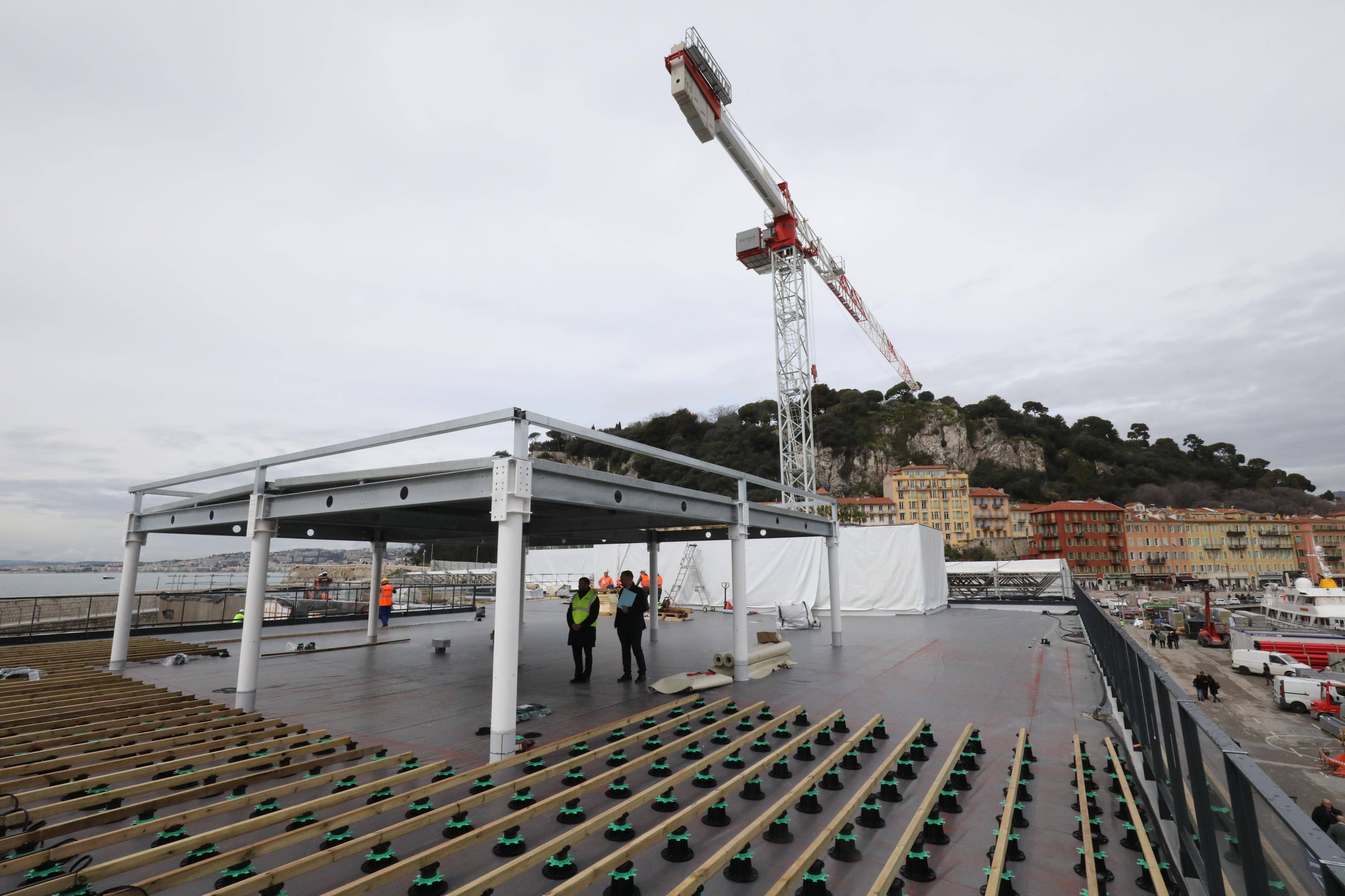"Je suis soulagée d'apprendre qu'on pourra travailler": les restaurateurs du port de Nice ouvriront durant le sommet de l'Unoc, ils serviront les congressistes