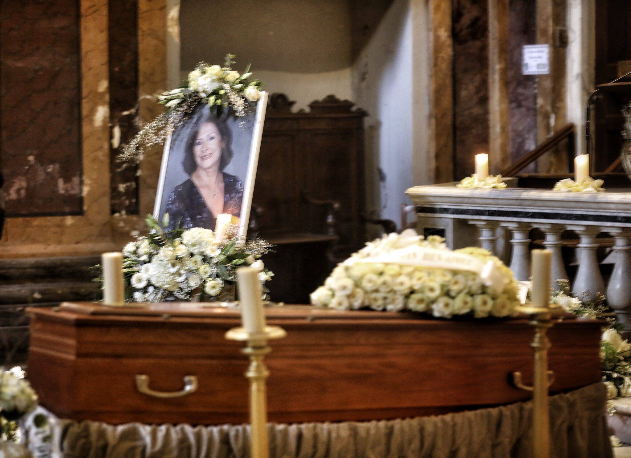 "Elle était une part de Nice, une part de nous": on vous raconte les poignantes obsèques de Lilou Dini à Nice ce jeudi