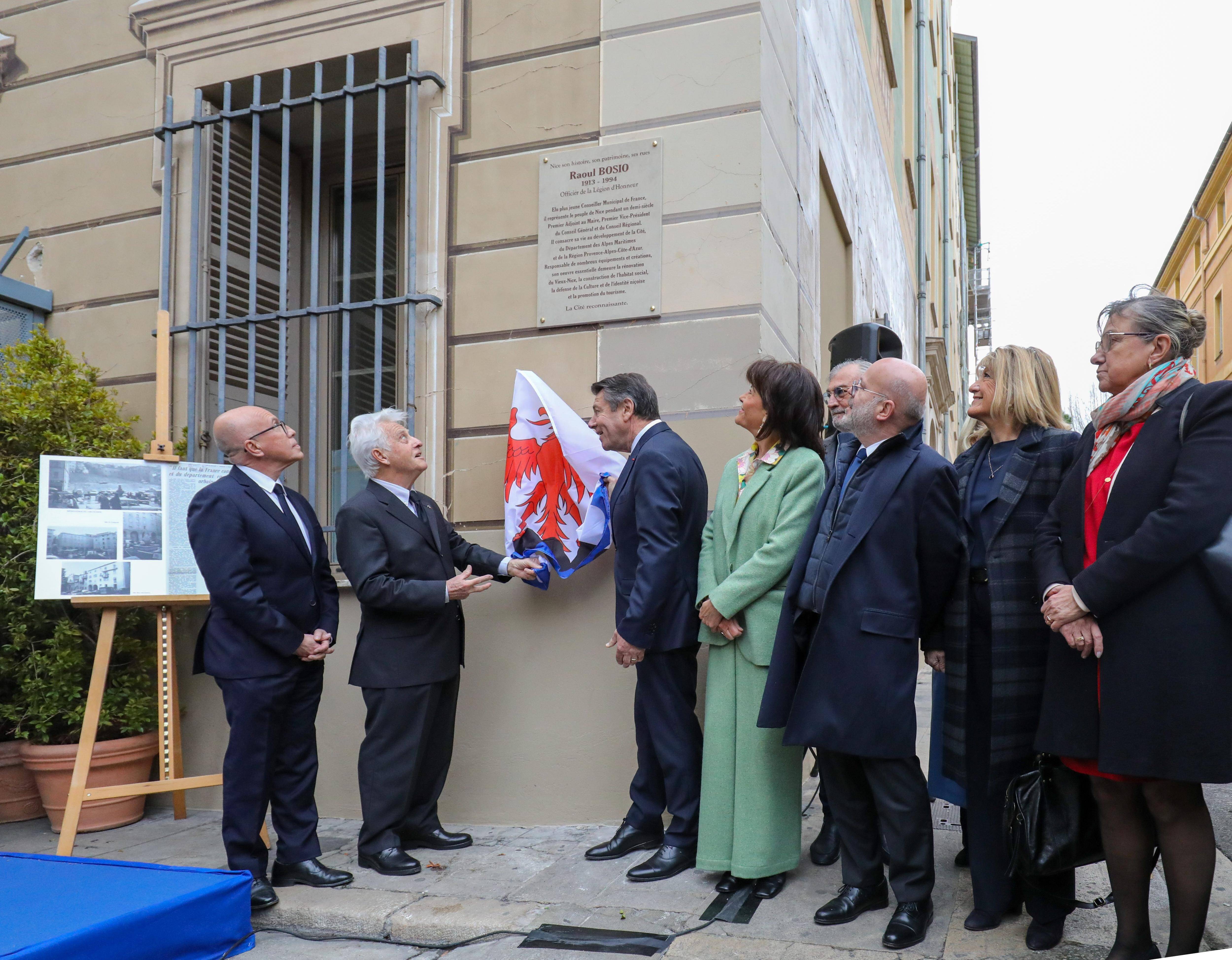 "Un témoignage de sa fidélité à la Ville": une plaque pour rendre hommage à Raoul Bosio dévoilée à Nice