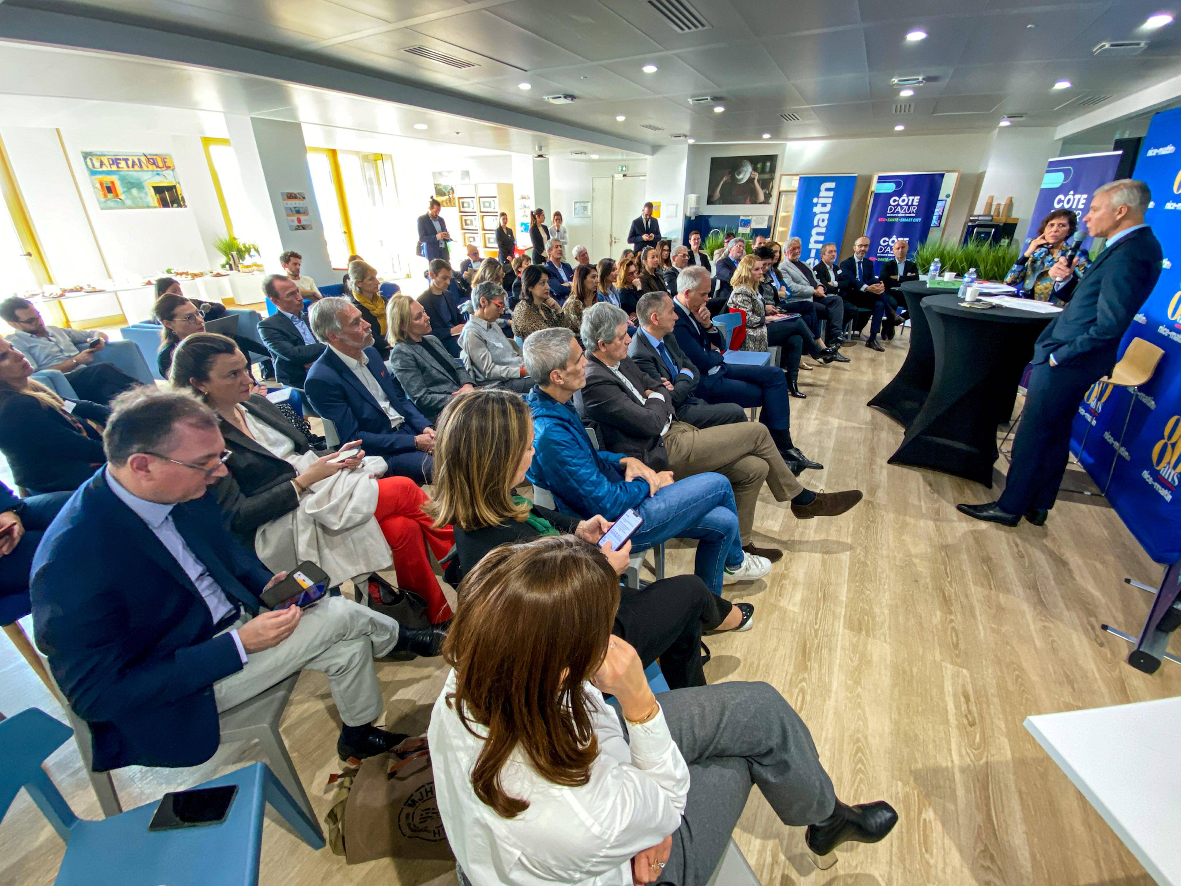 Taux de vaccination très faible, difficultés de la psychiatrie, crise du secteur médico-social... des paradoxes et des défis dans les offres de soins en PACA