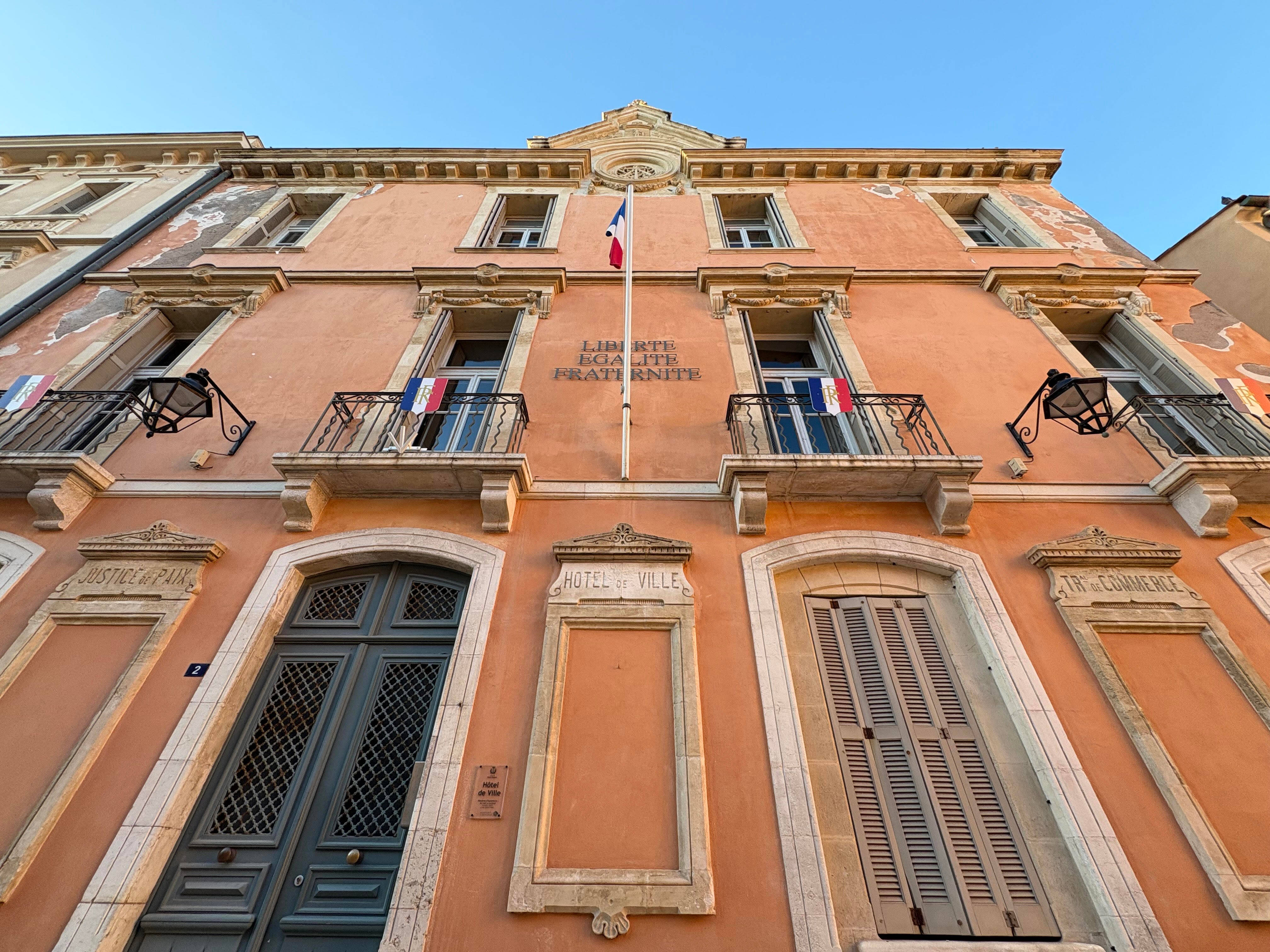 Un mesclun de chiffres divise les élus sur les orientations budgétaires à Saint-Tropez