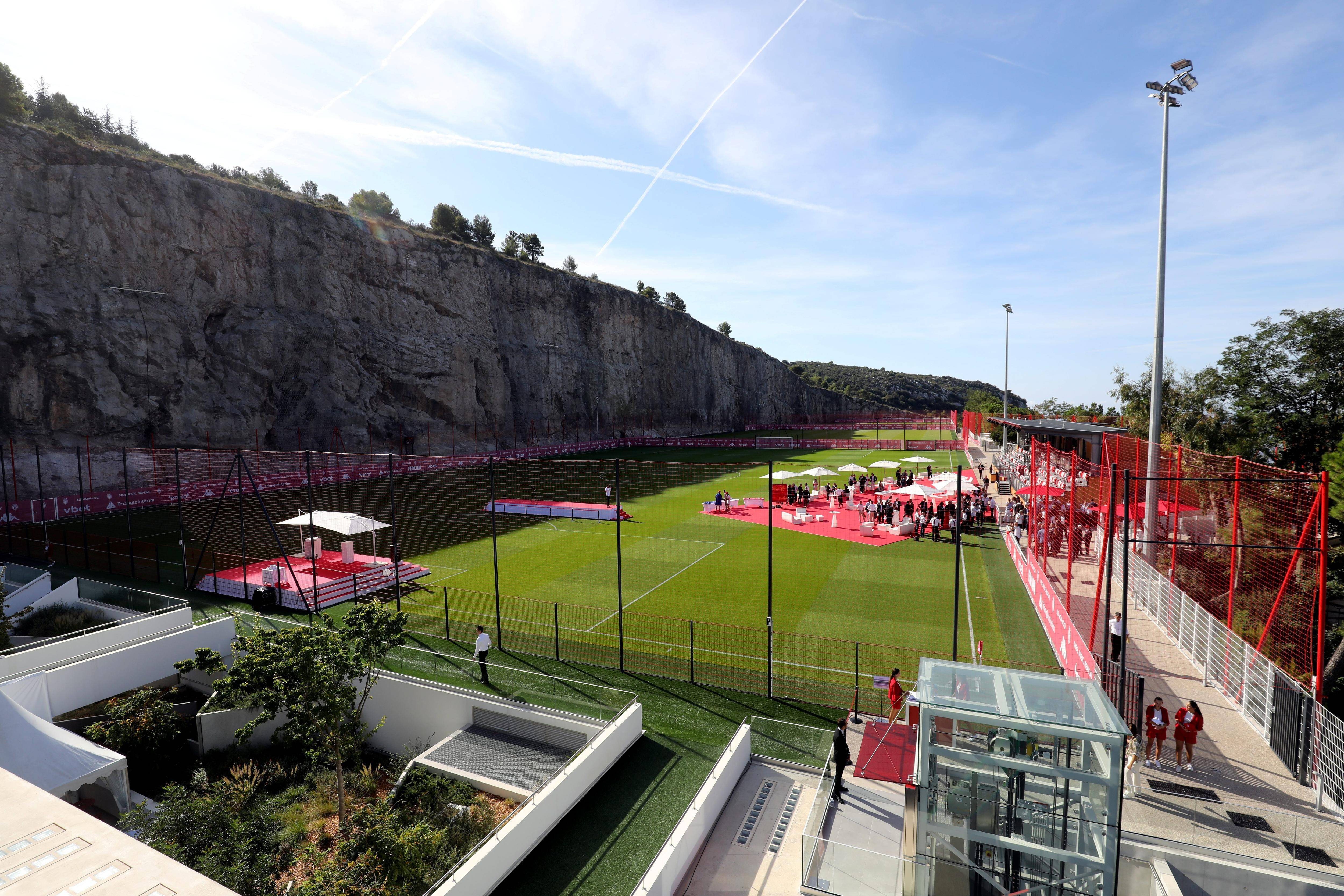 "Délaissé" par l'Olympique lyonnais, l'AS Saint-Priest devient le troisième club amateur partenaire de l'AS Monaco