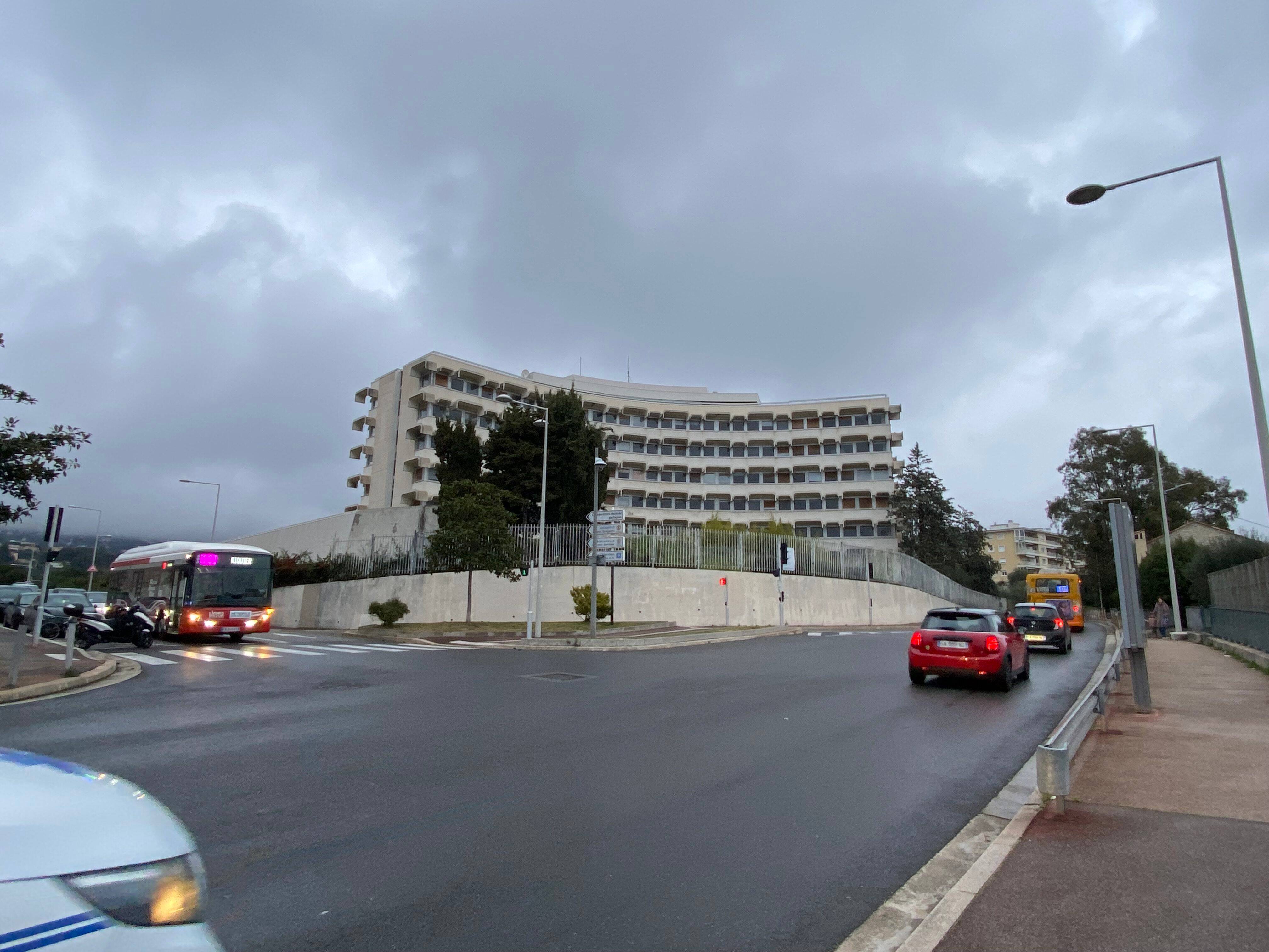 "On refuse d'être la banlieue dortoir des voitures": ce comité de quartier de Nice s'oppose au projet d'un parking relais