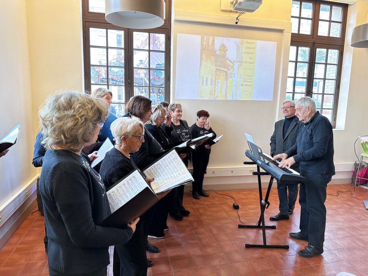 19 chansons en nissart interprétées par Les Voix de Nice, l'association chorale la plus ancienne de la ville