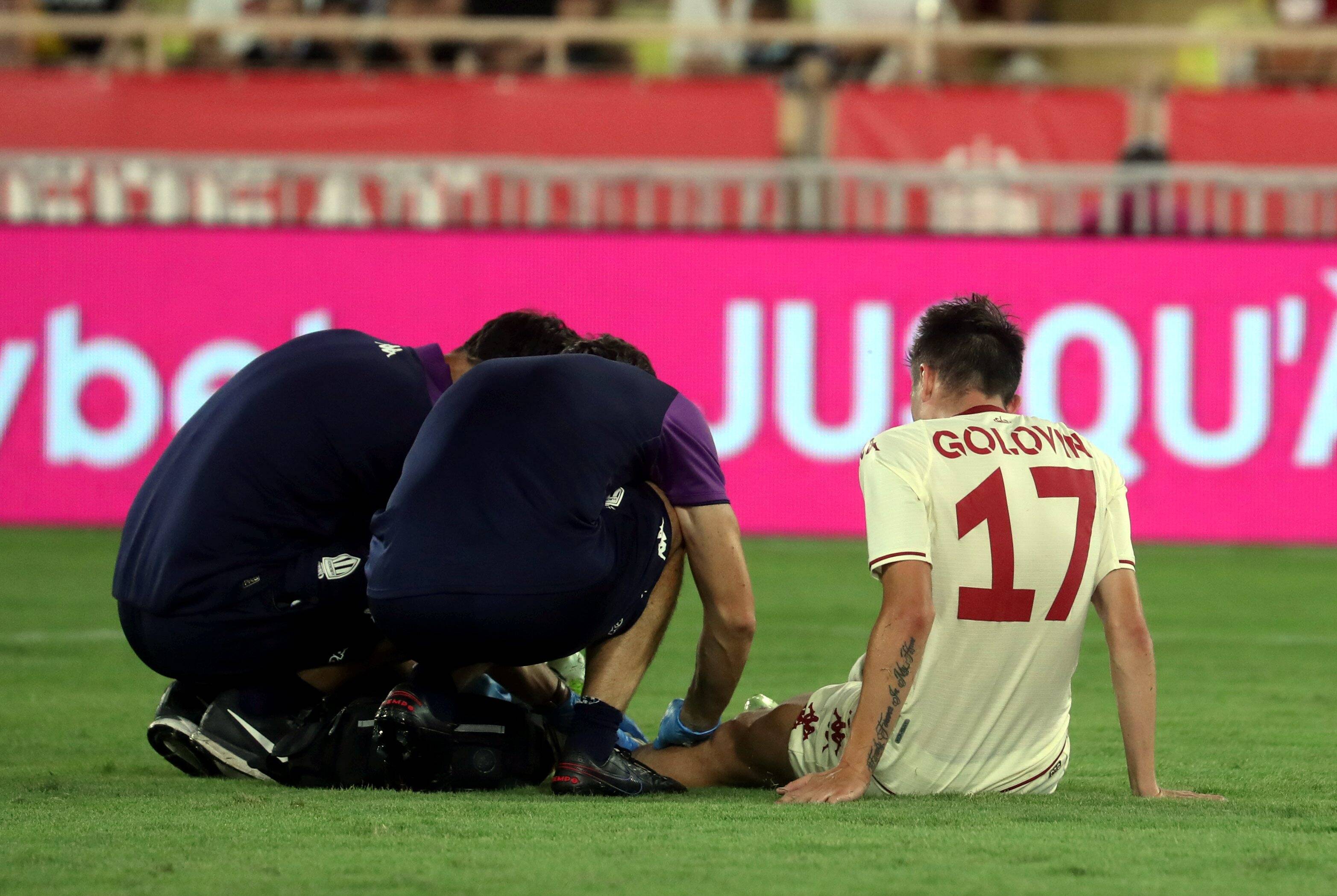 "Les calendriers s'alourdissent et le jeu devient plus intense": des médecins des clubs de foot européens inquiets de la santé des joueurs