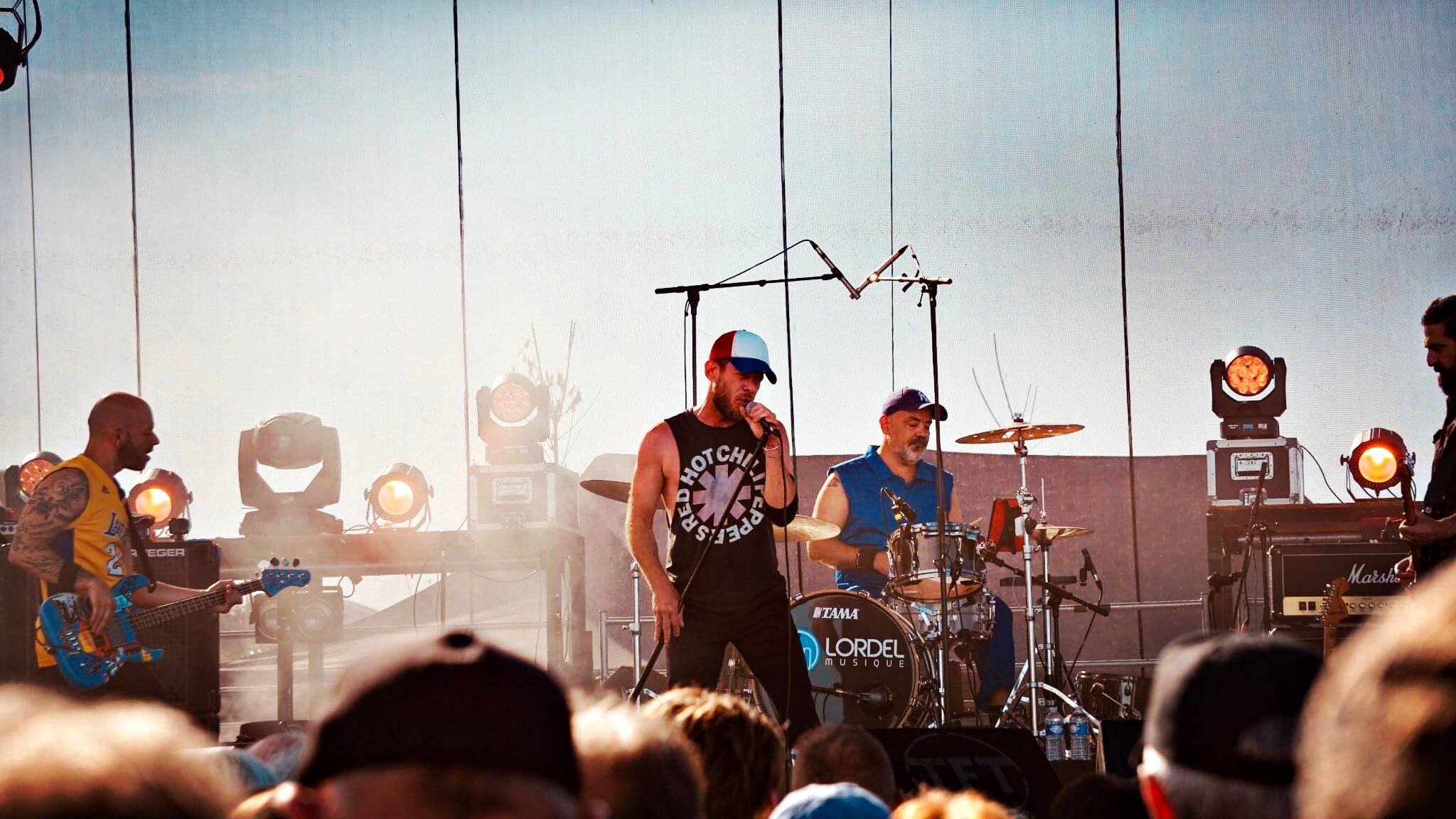 L'un des meilleurs groupes hommages français aux Red Hot Chili Peppers passe par l'arrière-pays de Grasse ce samedi