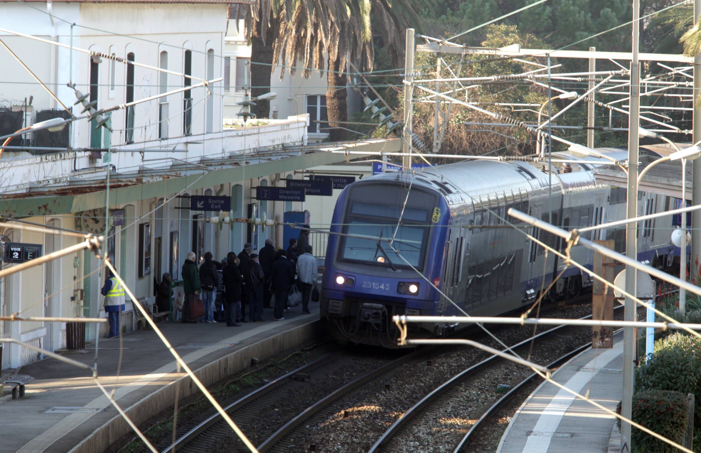 Une personne heurtée en gare de Juan-les-Pins, la circulation des trains interrompue