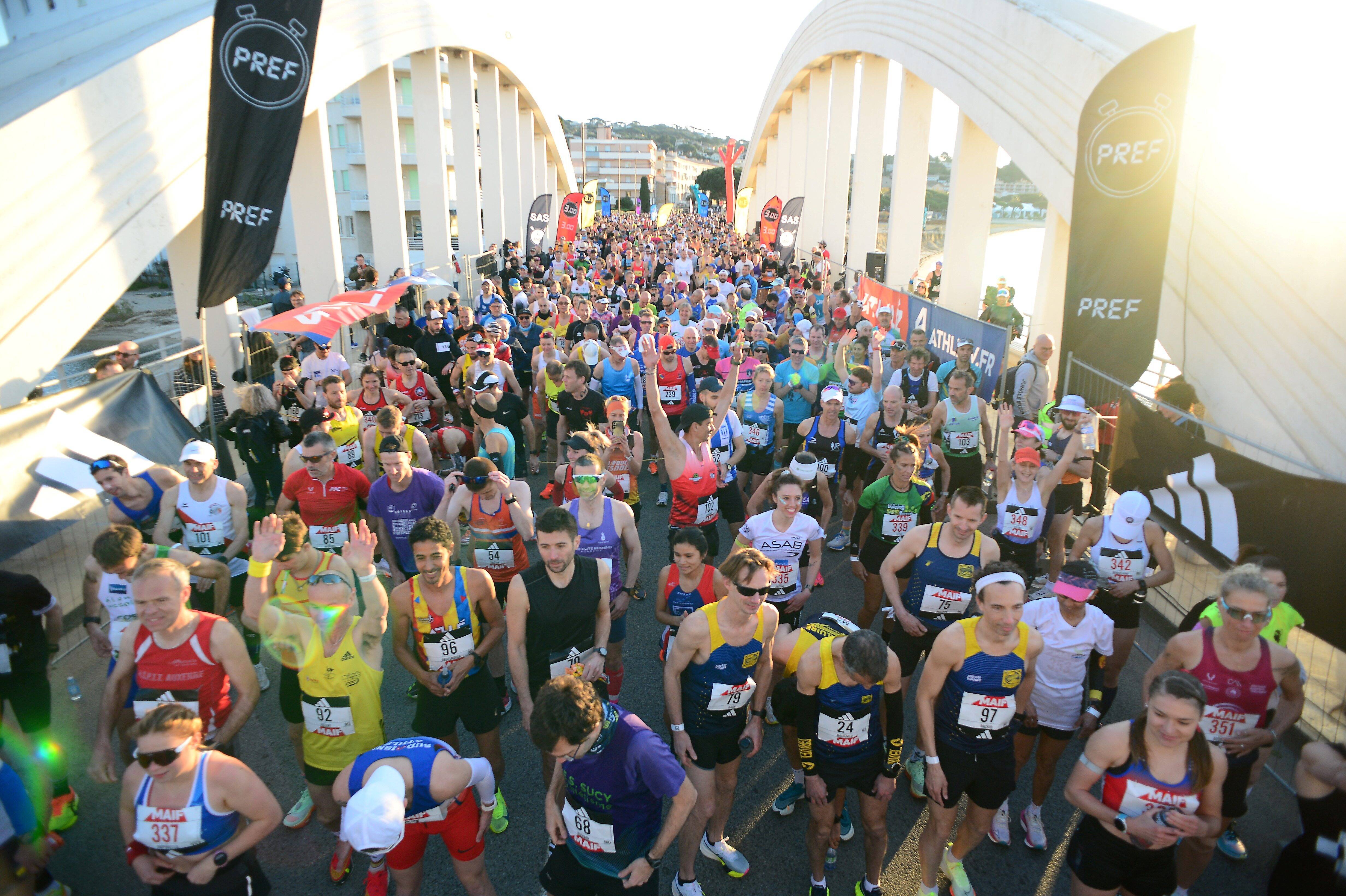 7.000 coureurs étaient présents au départ du Marathon du Golfe ce dimanche