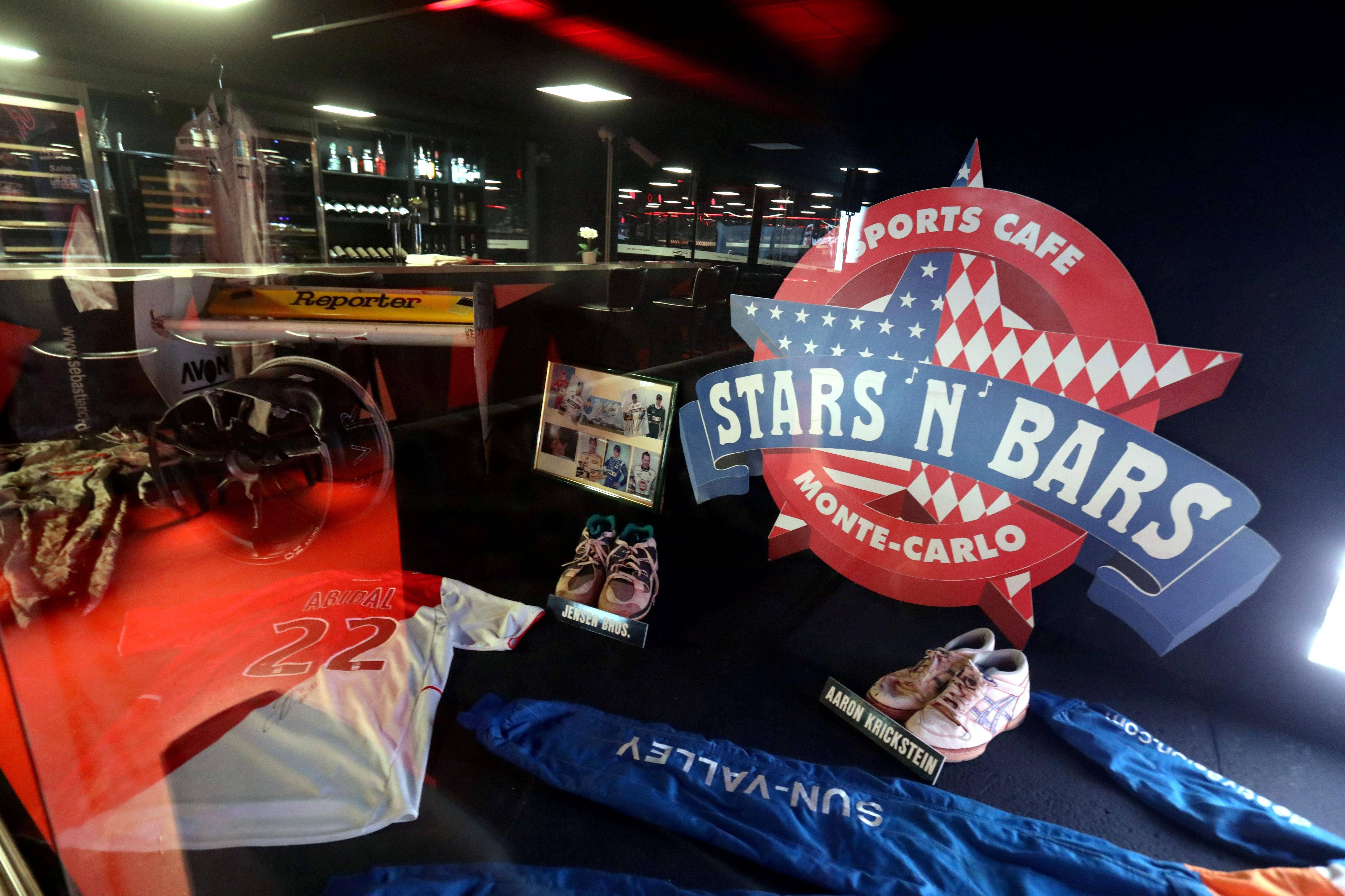 Dans le carré VIP de la "Box 98", l'esprit du mythique Stars'N'Bars va revivre à Monaco