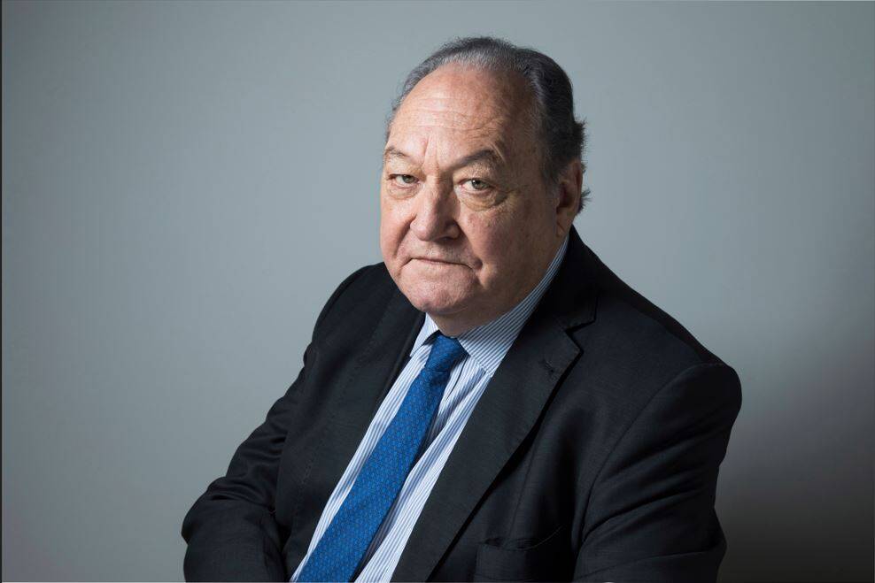 "C'est un séisme qui va provoquer des ondes de choc": Roland Cayrol décrypte les conséquences politiques de l'inéligibilité de Marine Le Pen