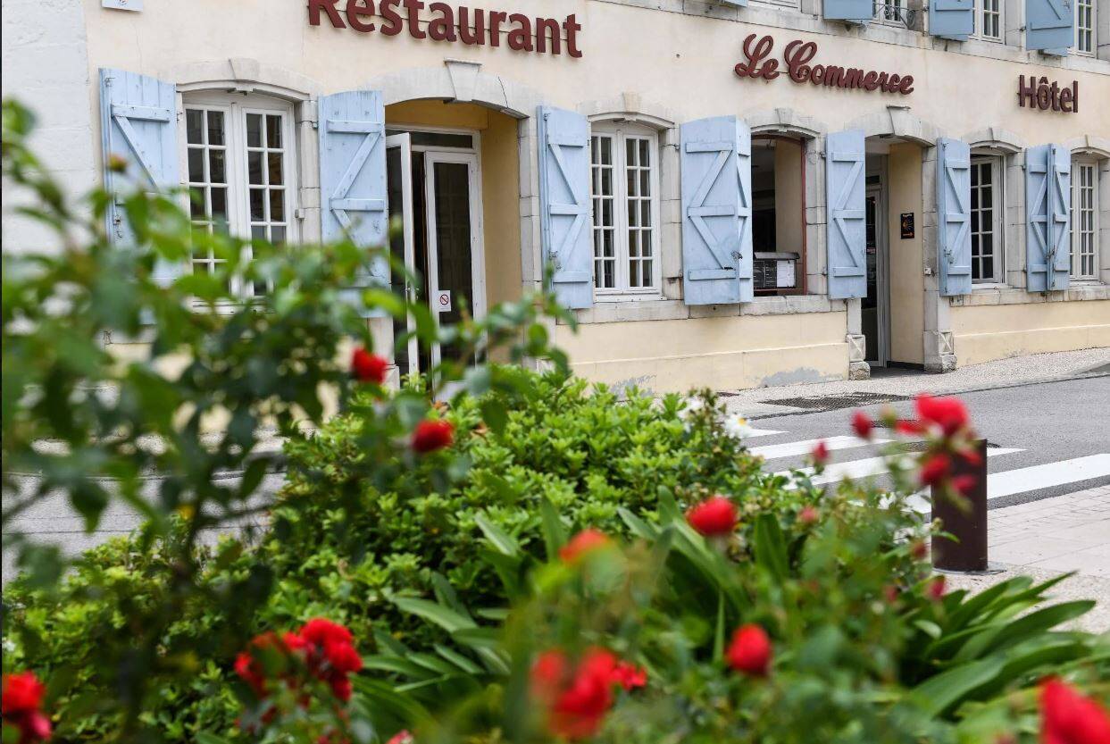 Le faux élu de la Région Eddie Goujit s'est aussi fait passer pour... un ministre de François Bayrou
