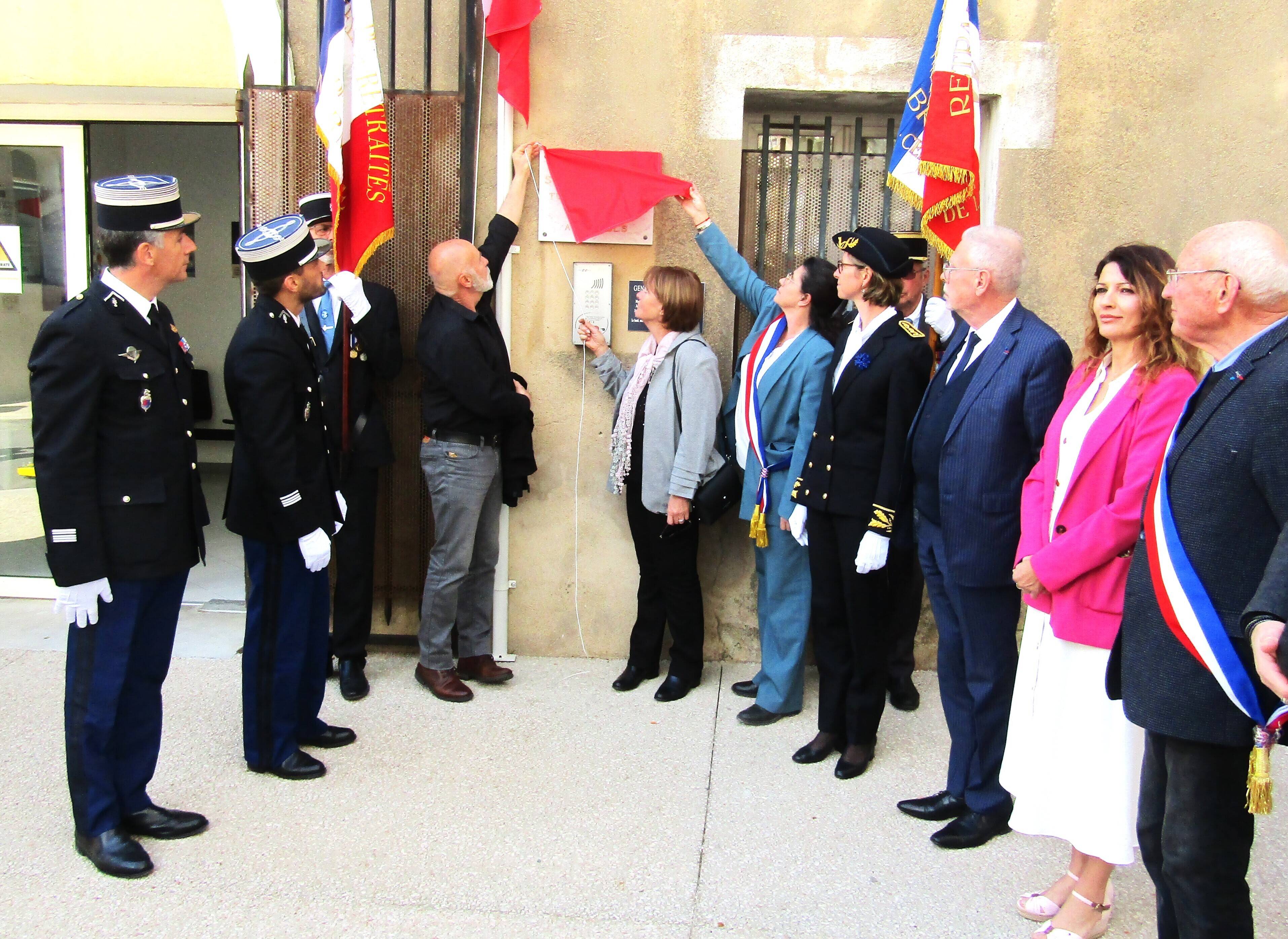 A Barjols, les nouveaux locaux de la brigade de gendarmerie portent le nom du sous-officier Maurice Simian, décédé lors d’une interpellation